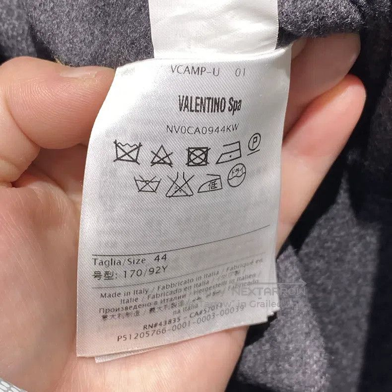 Valentino Valentino Grey double-breasted removable collar woolen coa Size US S / EU 44-46 / 1 - 4 Thumbnail