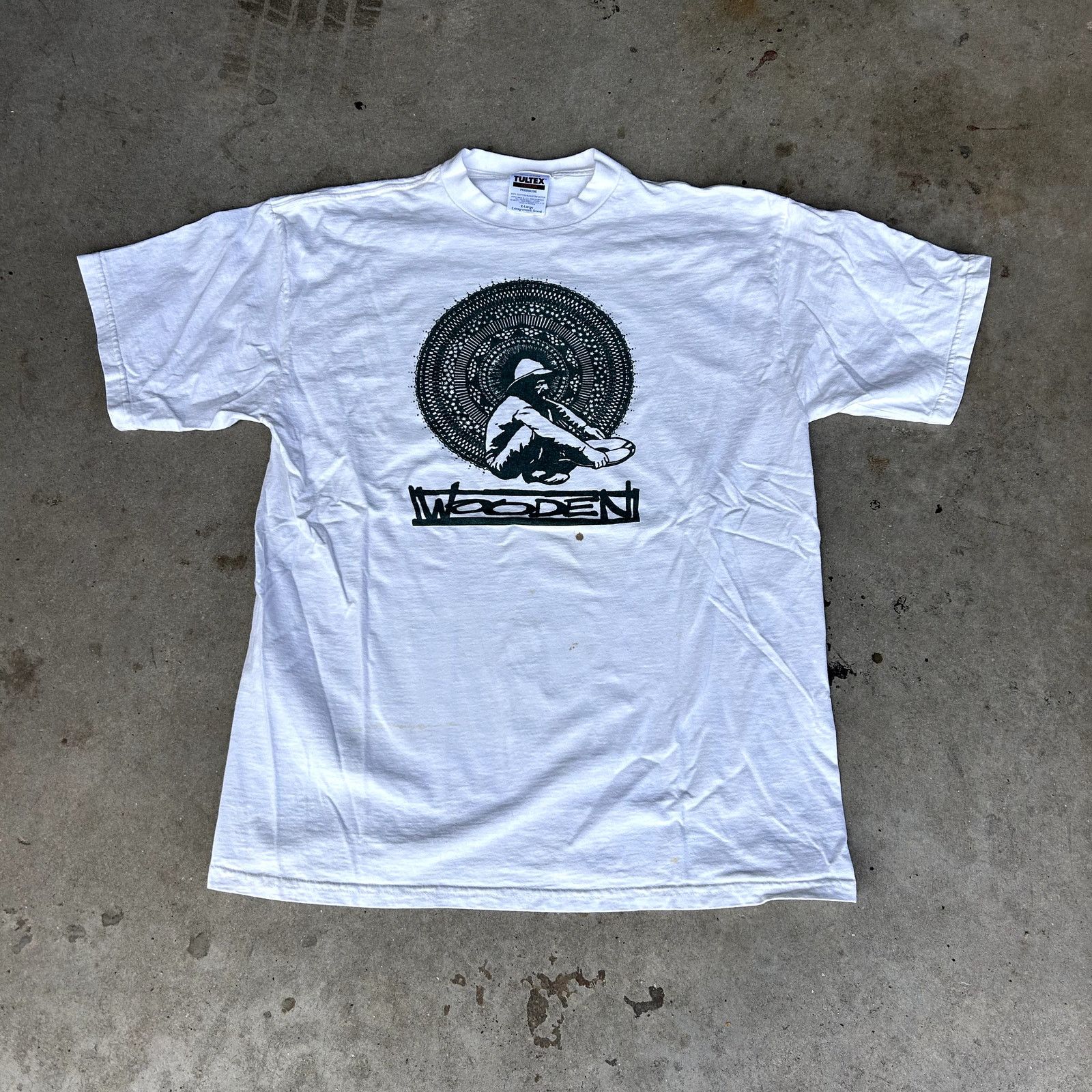 Tultex Vintage 90s Wooden Graphic T-Shirt XL Size US XL / EU 56 / 4 - 1 Thumbnail