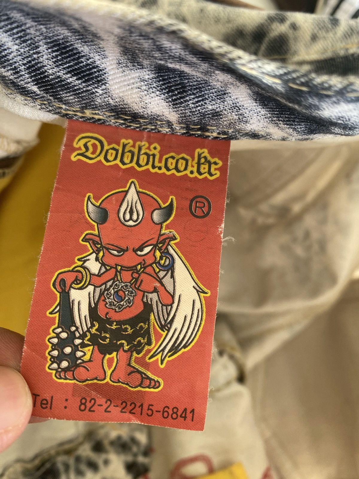 Japanese Brand Dobbi's Family Dragon Embroidery Lightweight Jeans Size US 33 - 14 Thumbnail