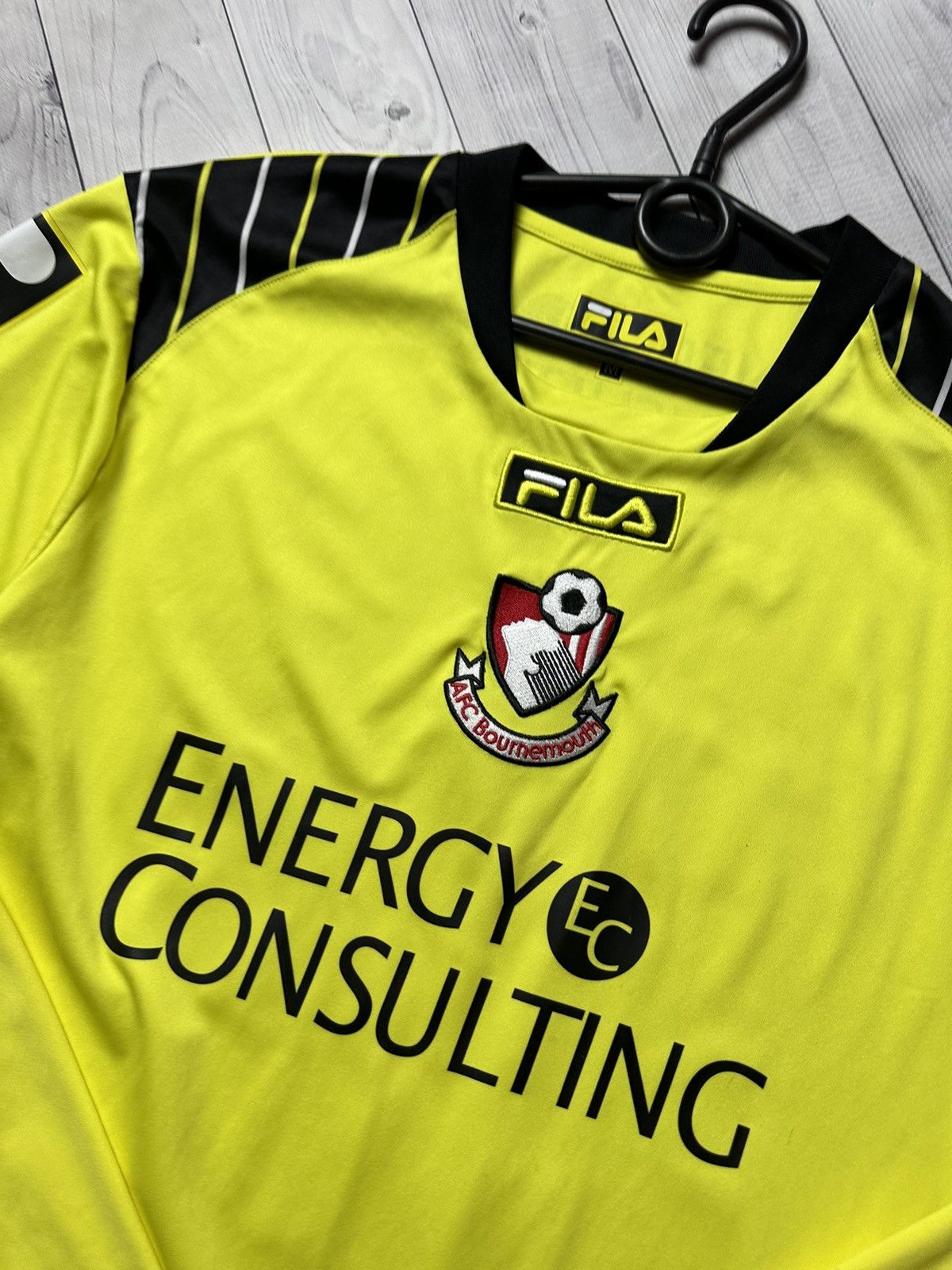 Fila × Vintage Vintage Fila soccer jersey Bournemouth goalkeeper size M Size US M / EU 48-50 / 2 - 5 Thumbnail
