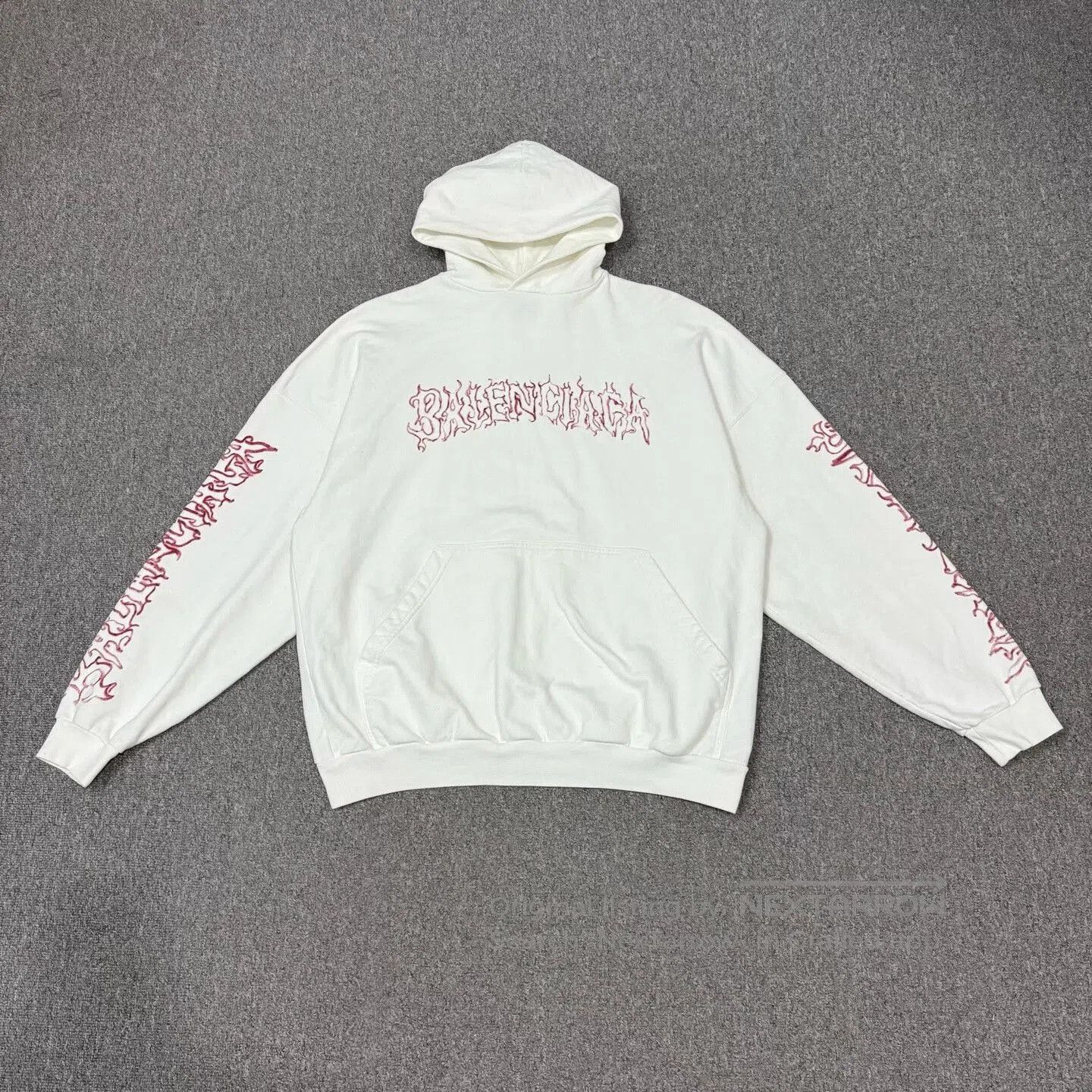 Balenciaga balenciaga flame logo hooded sweatshirt. Size US M / EU 48-50 / 2 - 1 Thumbnail