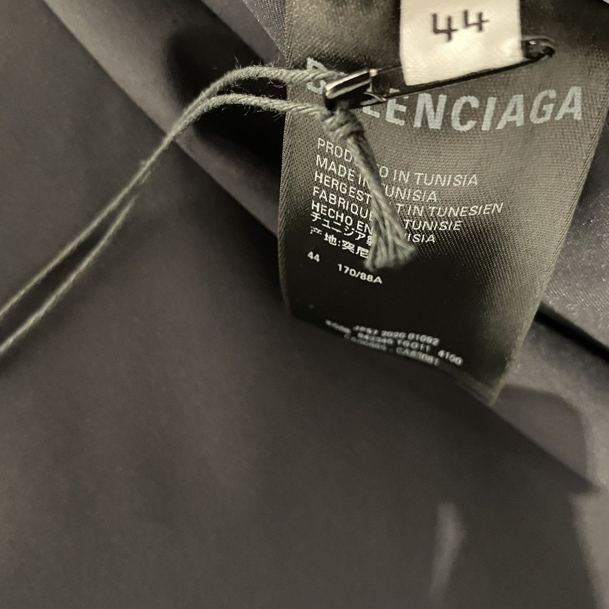 Balenciaga Balenciaga Soccer Oversized Puffer Coat Size US L / EU 52-54 / 3 - 8 Thumbnail