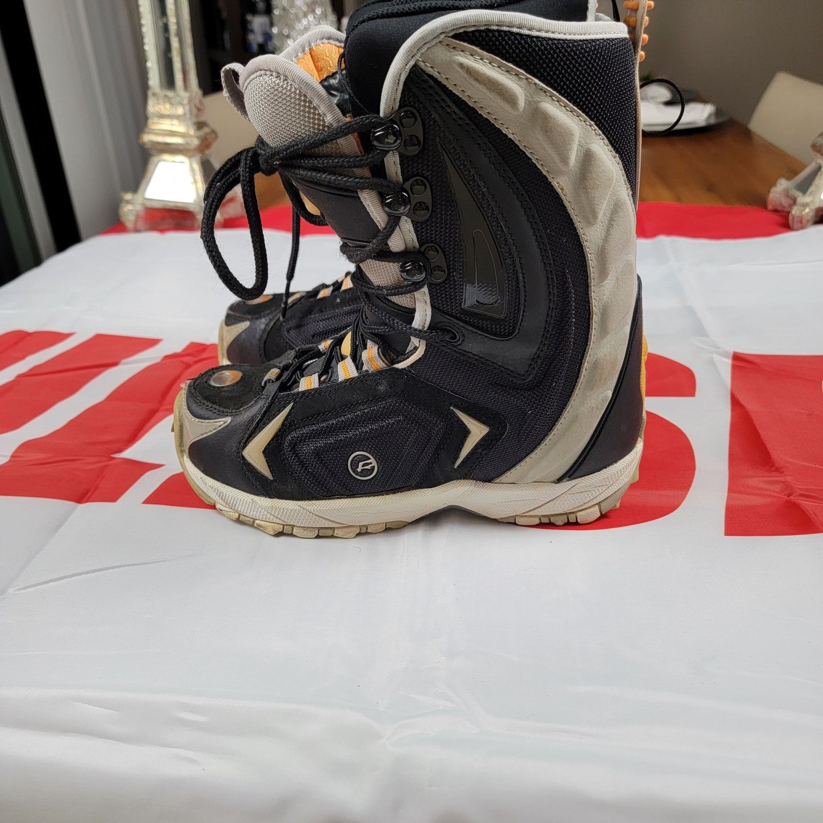 Rider Boot Co. RIDE Snowboard Boots Women's Size US 7.5 Size US 7.5 / IT 37.5 - 2 Thumbnail