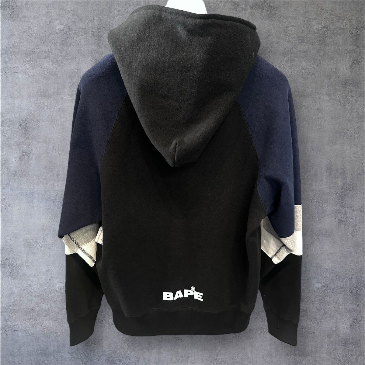 Bape BAPE HOCKEY GRAPHIC ZIP UP SIZE M Size US M / EU 48-50 / 2 - 2 Thumbnail