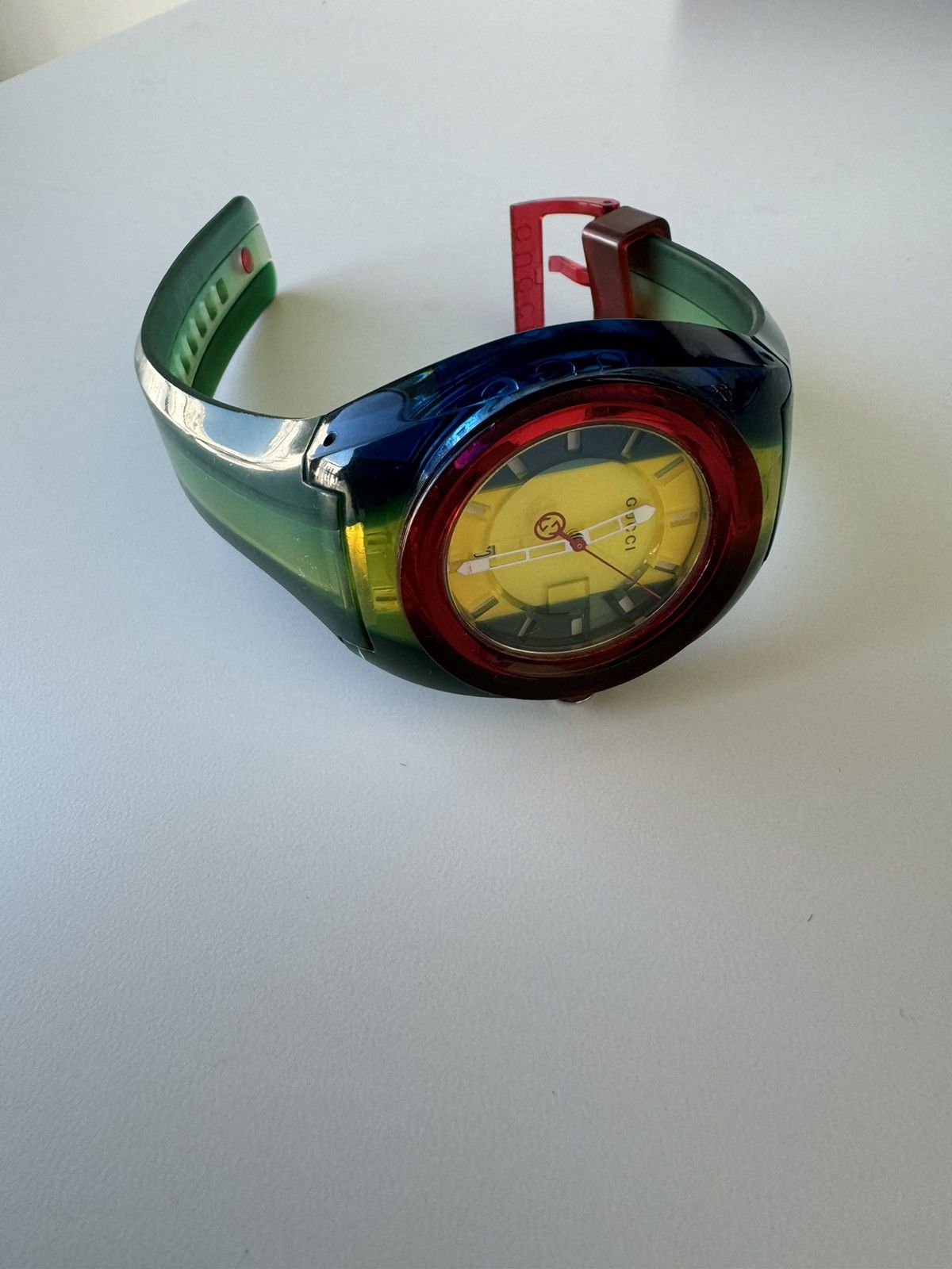 Gucci rubber watch hotsell