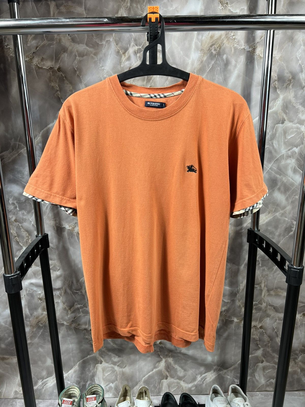 Burberry Vintage 90s Burberry Distressed Tee Size US M / EU 48-50 / 2 - 1 Thumbnail