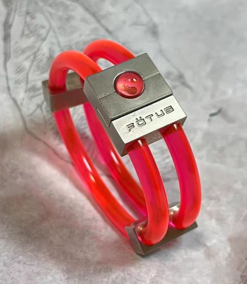 Fotus Fotus Fluorescent red Bracelet. Size ONE SIZE - 1 Thumbnail