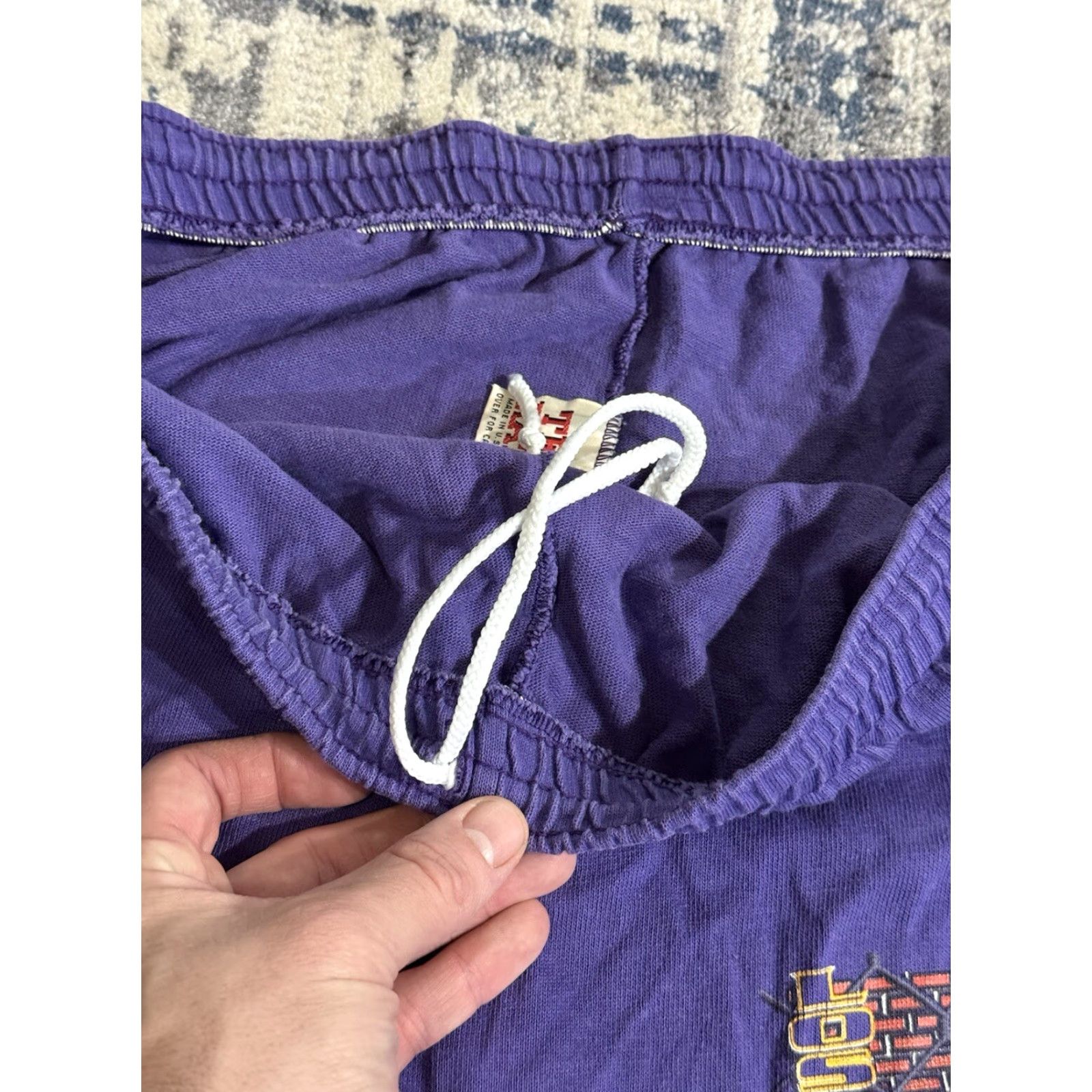 Vintage VINTAGE Team Rated Purple Cotton Basketball Shorts XL Men's 1993 90s Athletic Drawstring Pockets Size US 36 / EU 52 - 6 Thumbnail