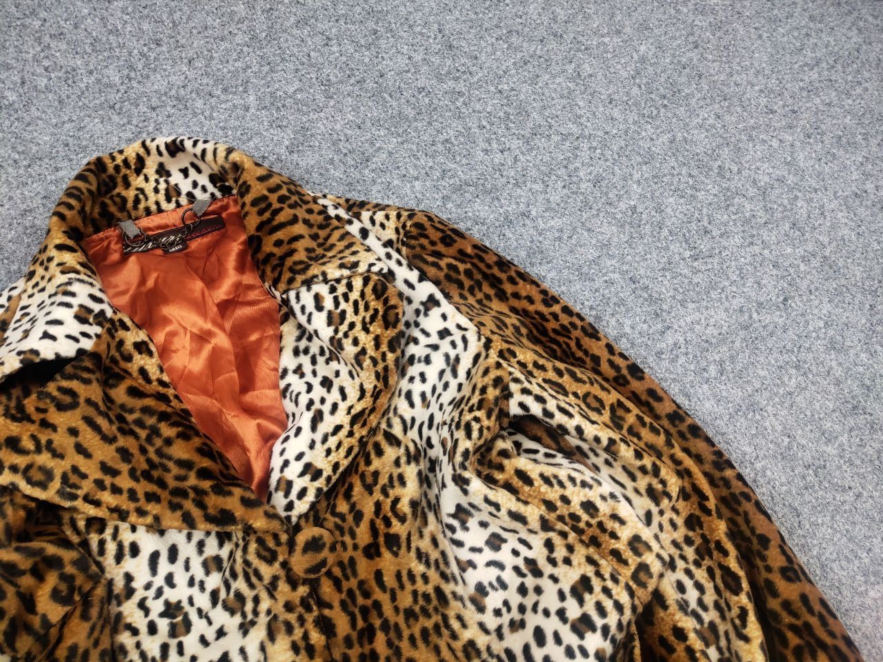 Miss Sixty Miss Sixty luxury vintage Y2K Style Leopard Fur Coat Jacket Size S / US 4 / IT 40 - 6 Thumbnail