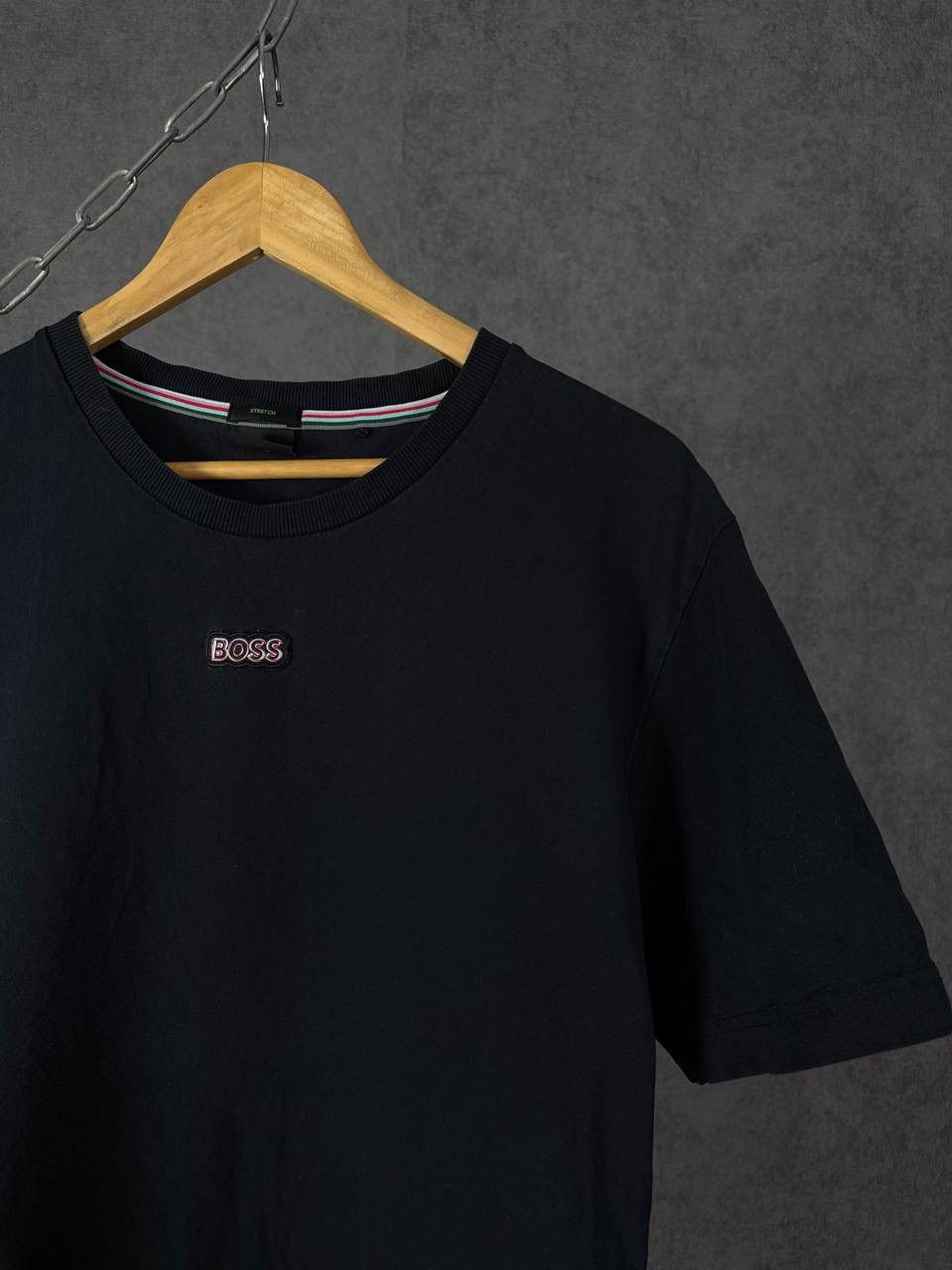 Hugo Boss Hugo Boss designer center logo tee Size US XL / EU 56 / 4 - 2 Thumbnail
