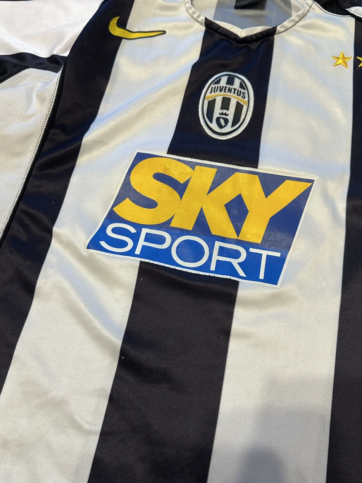 Vintage Juventus sky sport Away Shirt 90s retro jersey tee Size US M / EU 48-50 / 2 - 8 Thumbnail