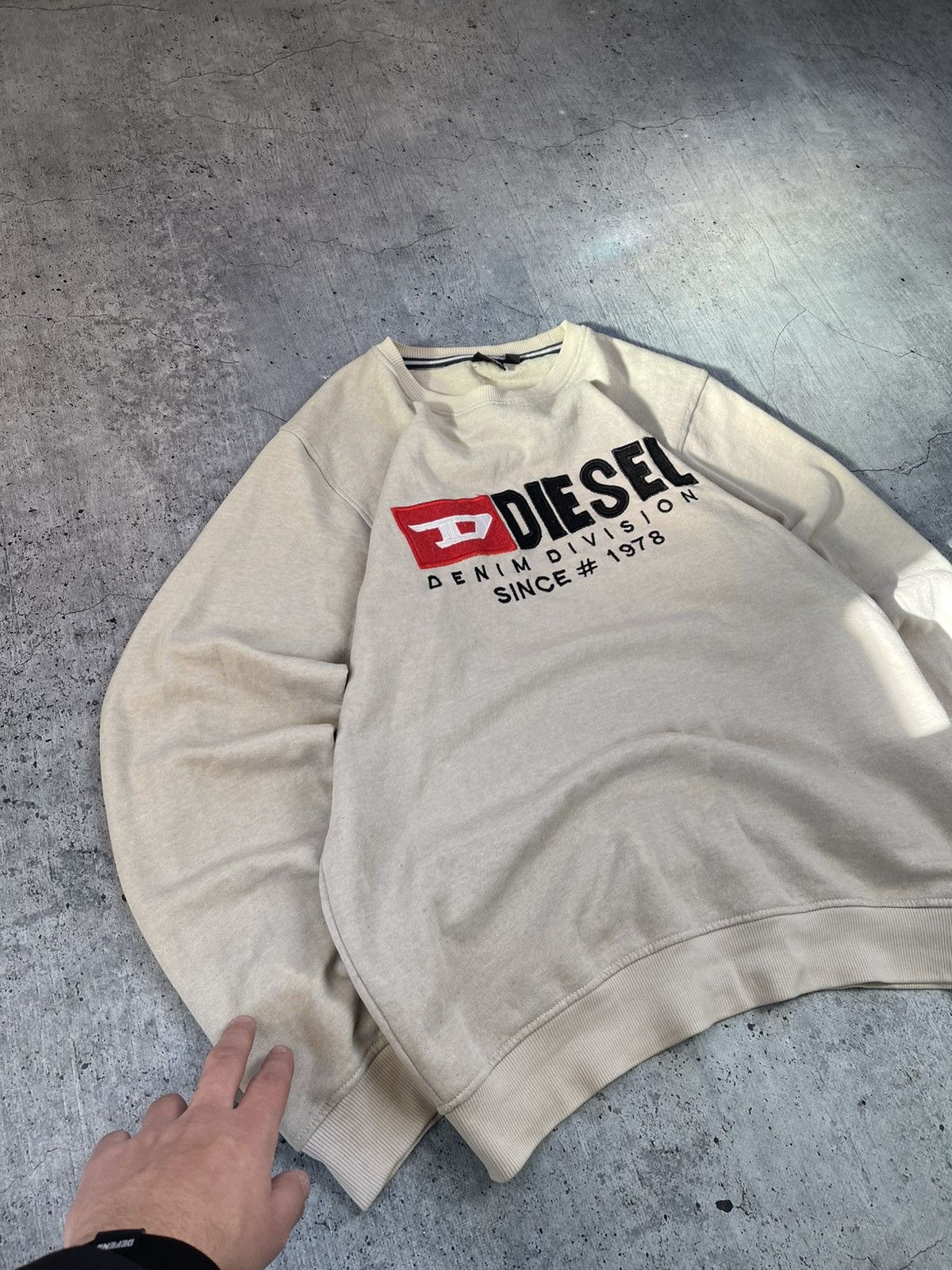 Diesel × Vintage Vintage Sweatshirt Diesel Division denim big logo size m Size US M / EU 48-50 / 2 - 6 Thumbnail