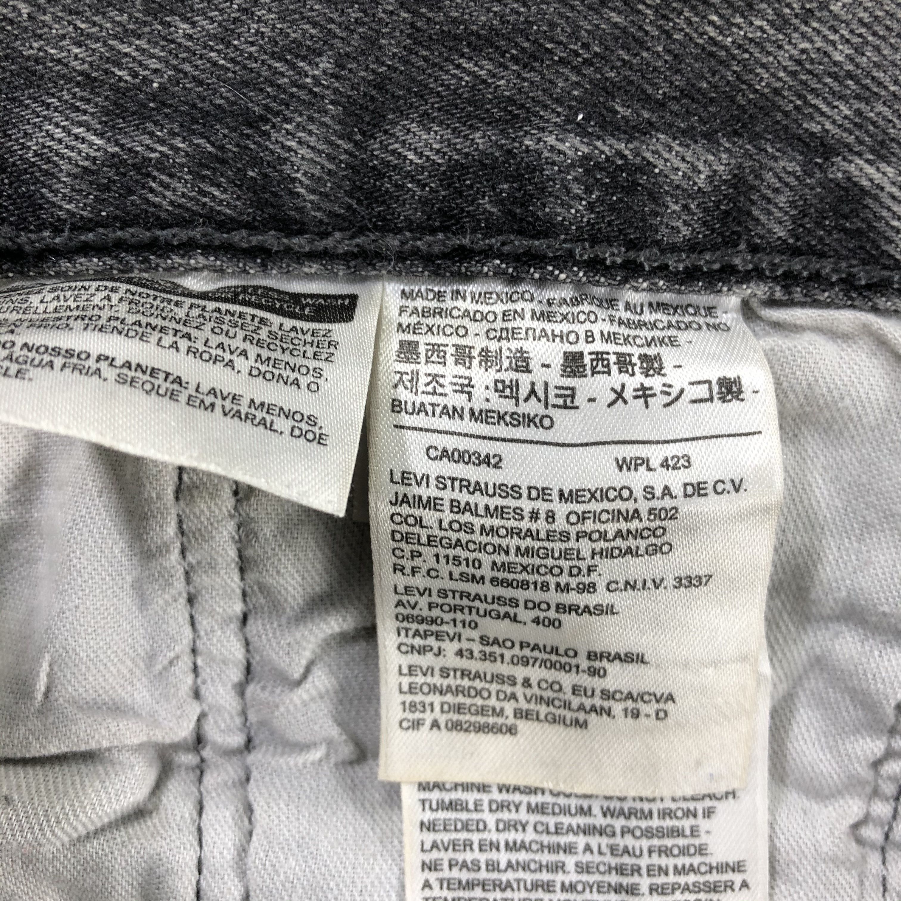 Levi's Vintage Levis 501 Jeans-J2618 Size US 37 - 10 Thumbnail