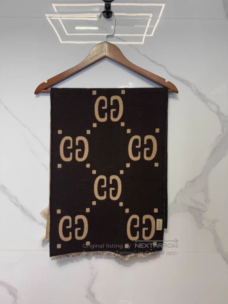 Gucci Gucci Full printed cashmere scarf Size ONE SIZE - 1 Thumbnail