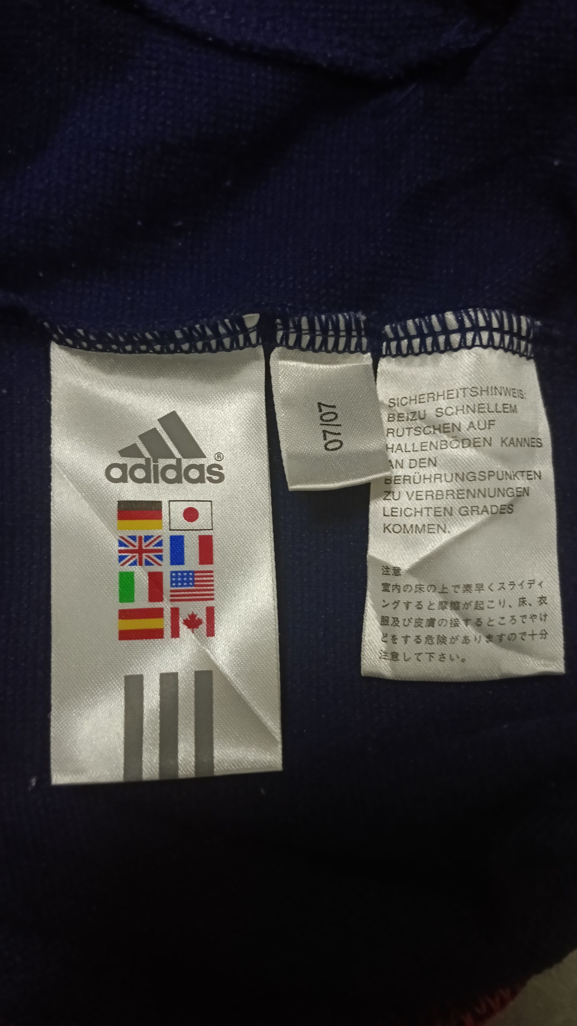 Adidas × Vintage 🔥 Vintage Adidas FC Bayern Munchen Training Jacket Size US M / EU 48-50 / 2 - 6 Thumbnail