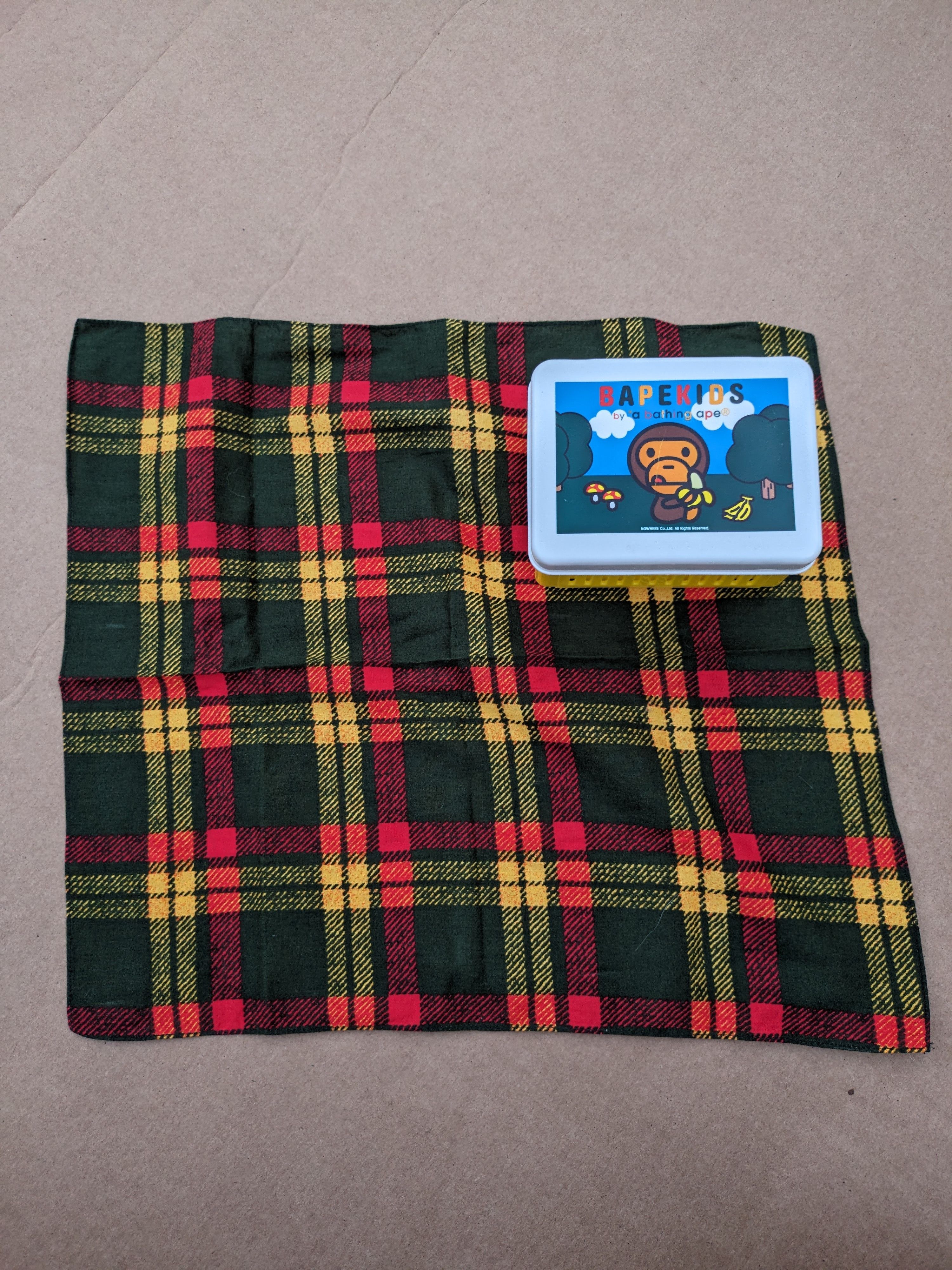 Bape Bape Collab Lunchbox and Cloth Size ONE SIZE - 2 Thumbnail