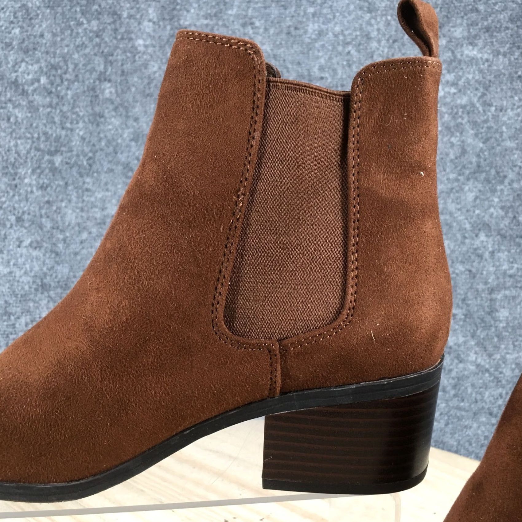 Vintage A New Day Boots Womens 7 Chelsea Pull On Ankle Bootie Brown Fabric Heels Casual Size US 7 / IT 37 - 4 Thumbnail