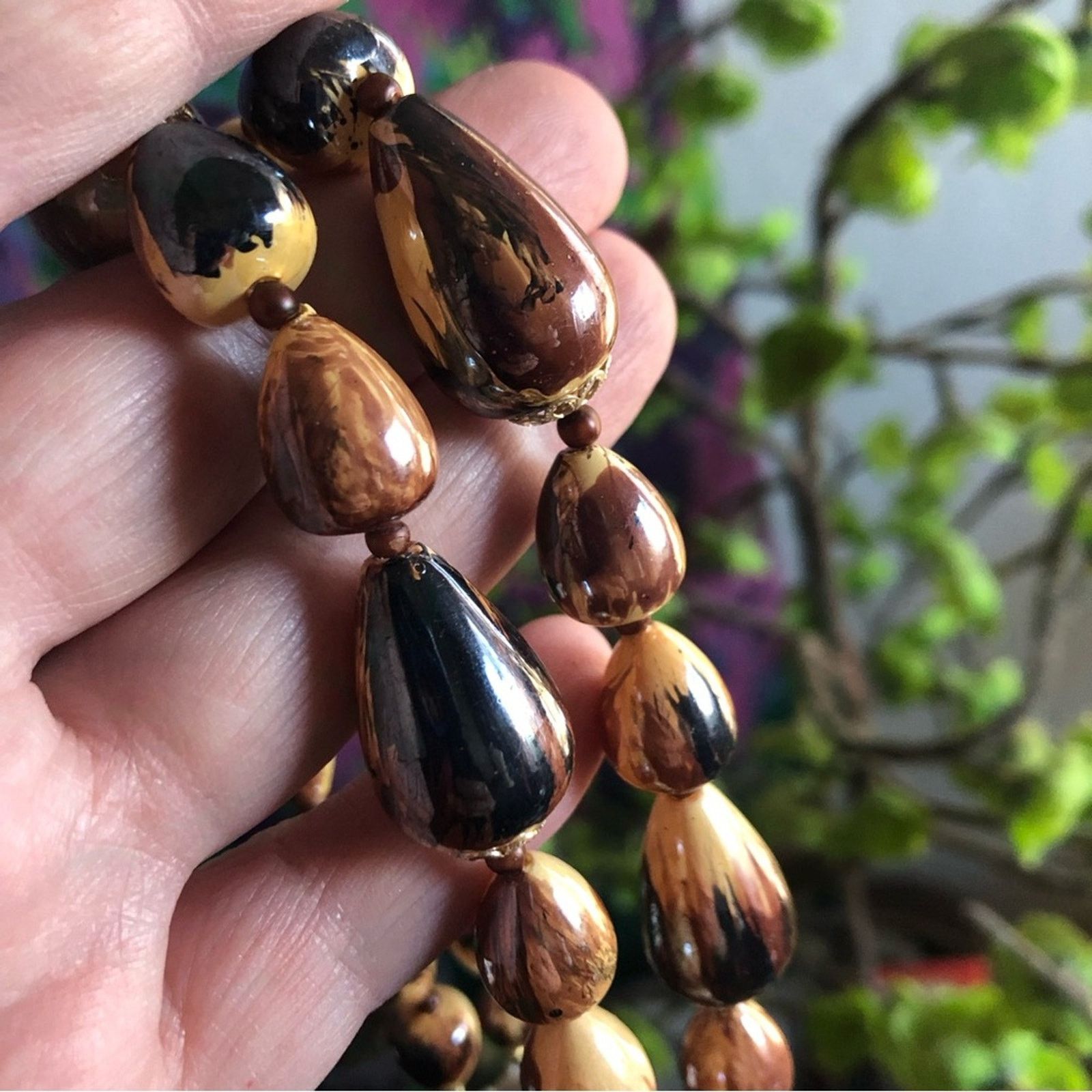 Vintage Vintage double strand layered marbled lucite beaded necklace Size ONE SIZE - 2 Thumbnail