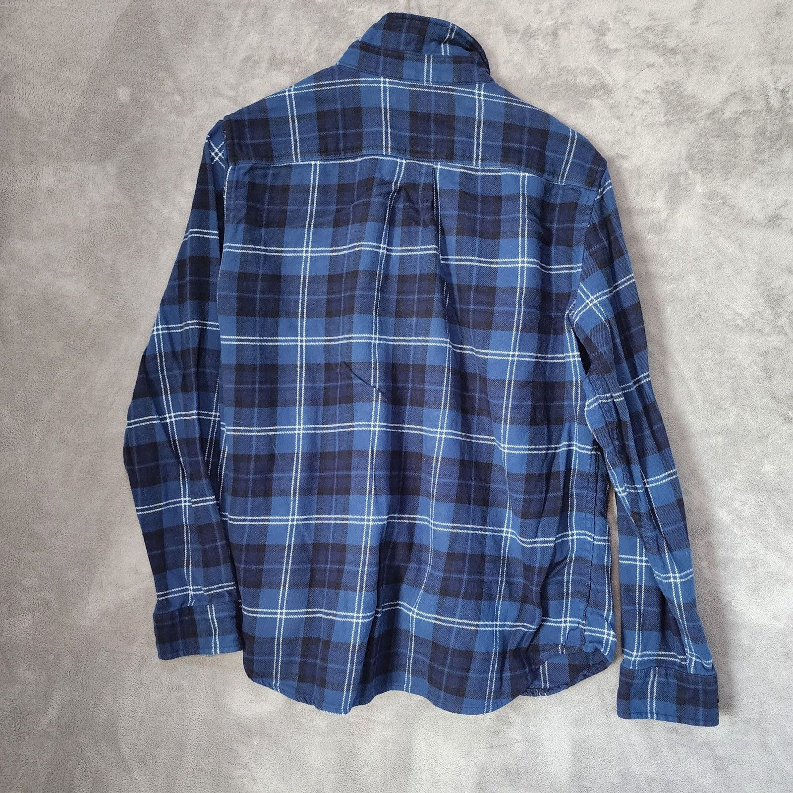 Eddie Bauer Eddie Bauer L Men's Blue Plaid Outdoor Shirt Size US L / EU 52-54 / 3 - 3 Thumbnail