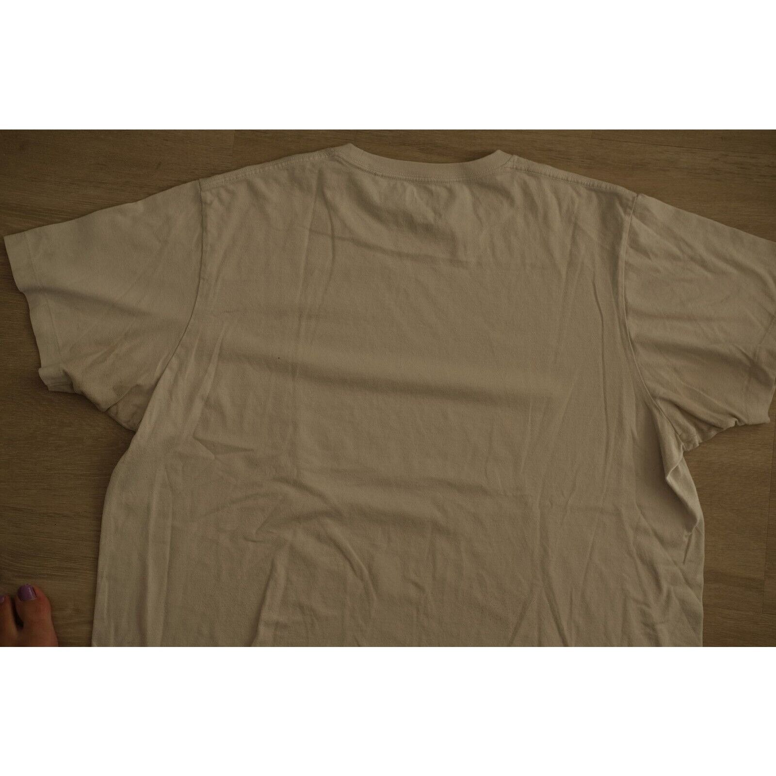 Uniqlo Vintage 2018 Uniqlo Sesame Street KAWS Elmo Tee XXL Size US XXL / EU 58 / 5 - 8 Thumbnail