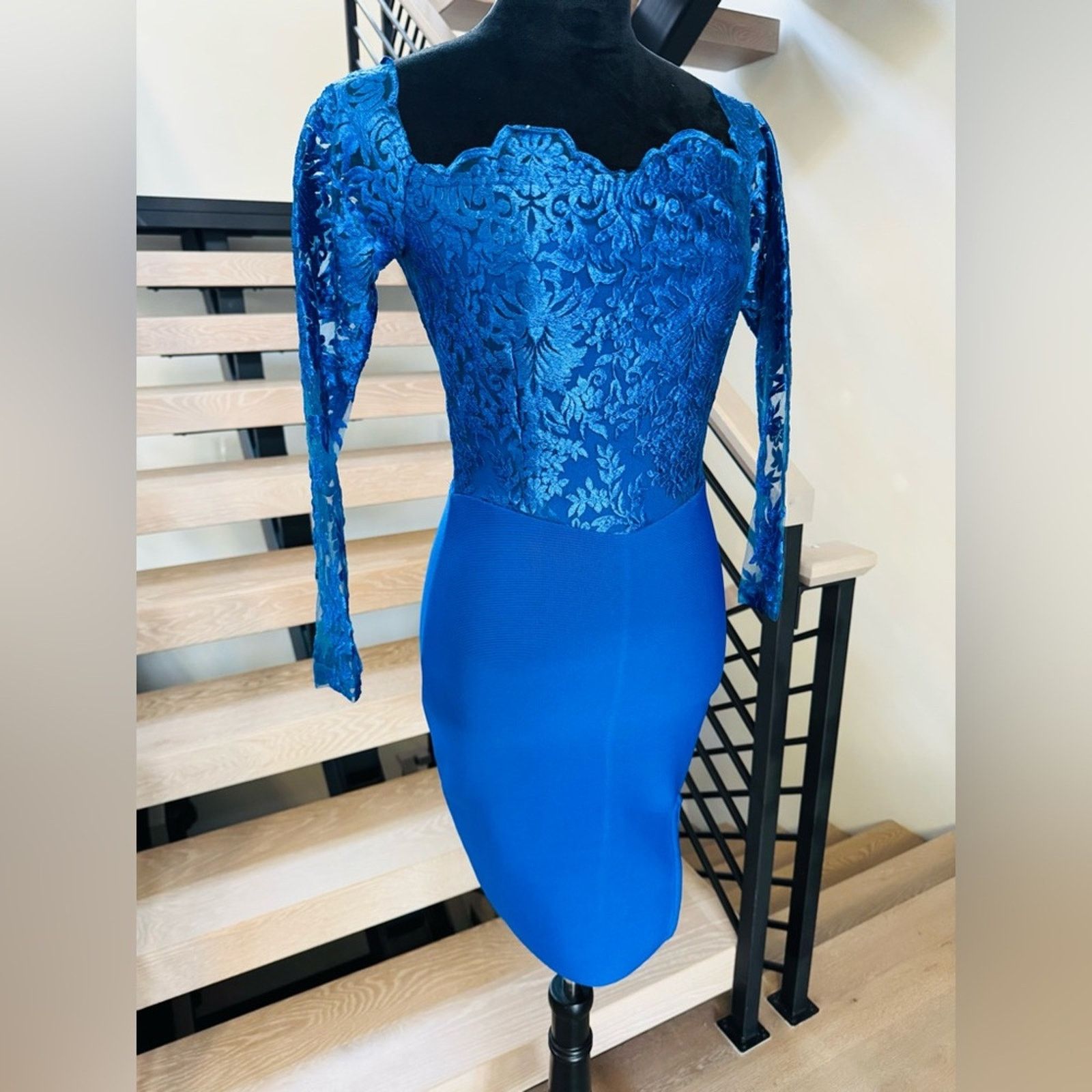 Other New and Chic Blue Lace Off-Shoulder Dress Size XS / US 0-2 / IT 36-38 - 8 Thumbnail