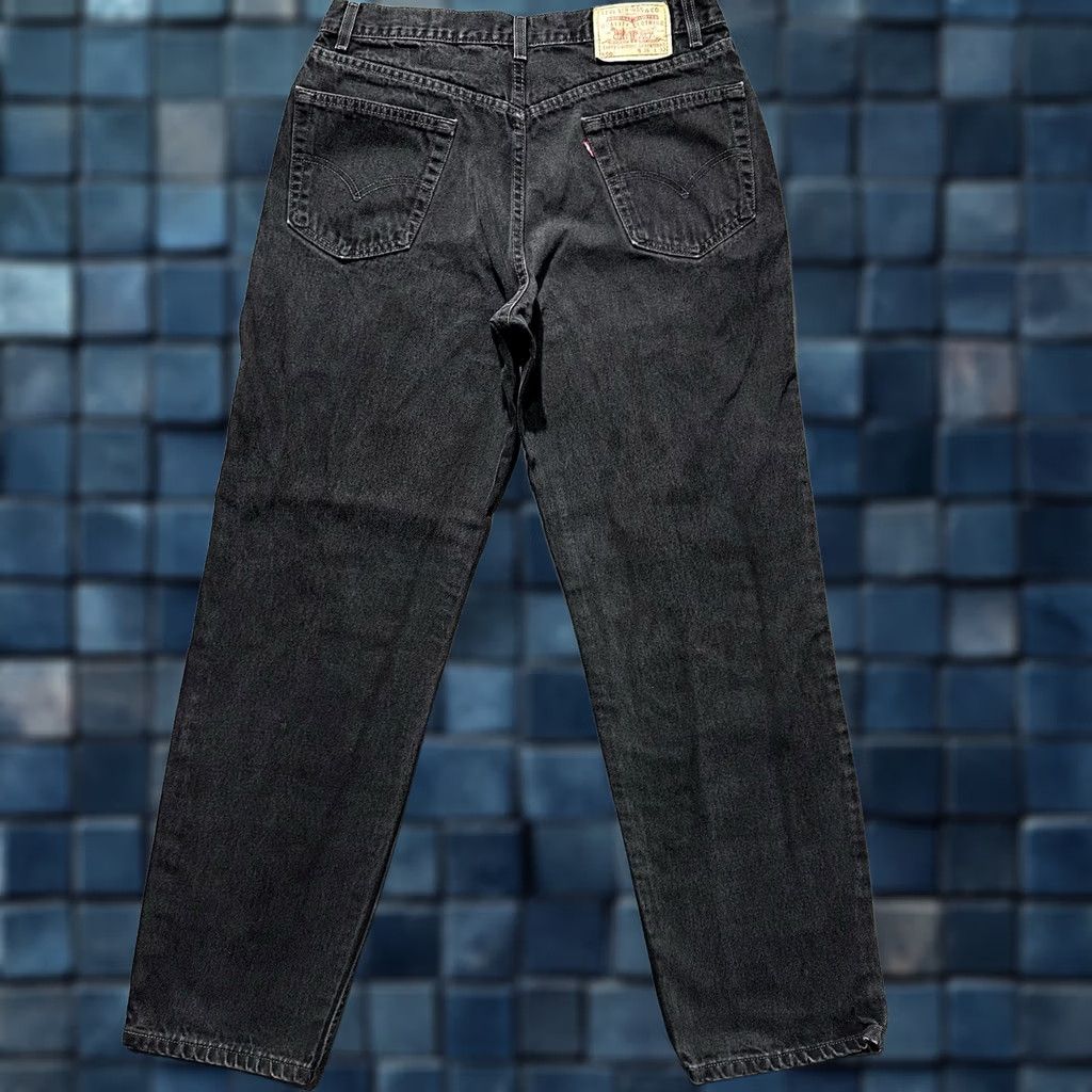 Levi's VINTAGE Levi's Jeans Mens 38x31 Black Denim 550 Relaxed Fit USA Made Size US 38 / EU 54 - 1 Thumbnail