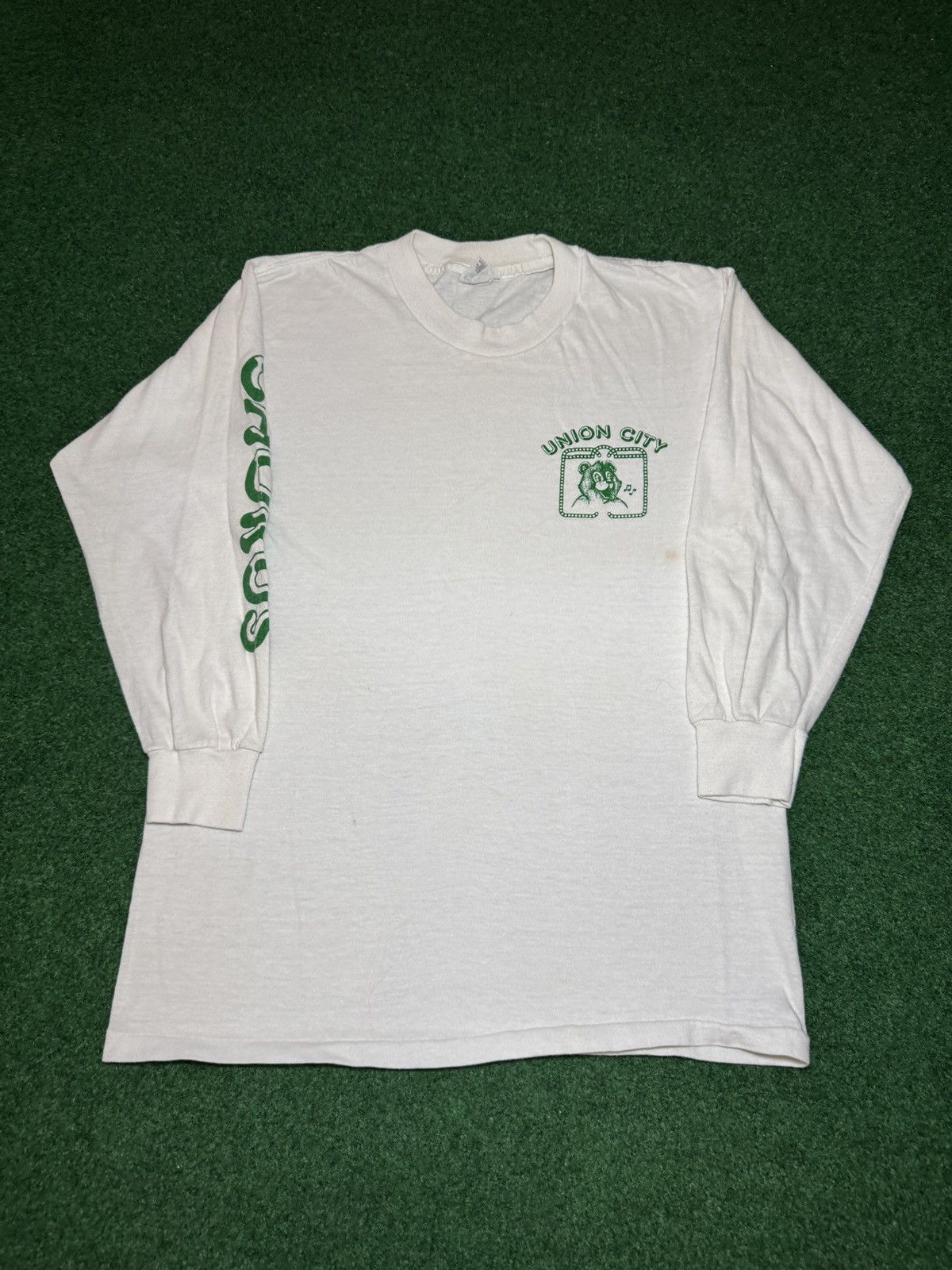 Vintage Vintage 80s Union City Five Nights At Freddys Long T Shirt Size US M / EU 48-50 / 2 - 1 Thumbnail