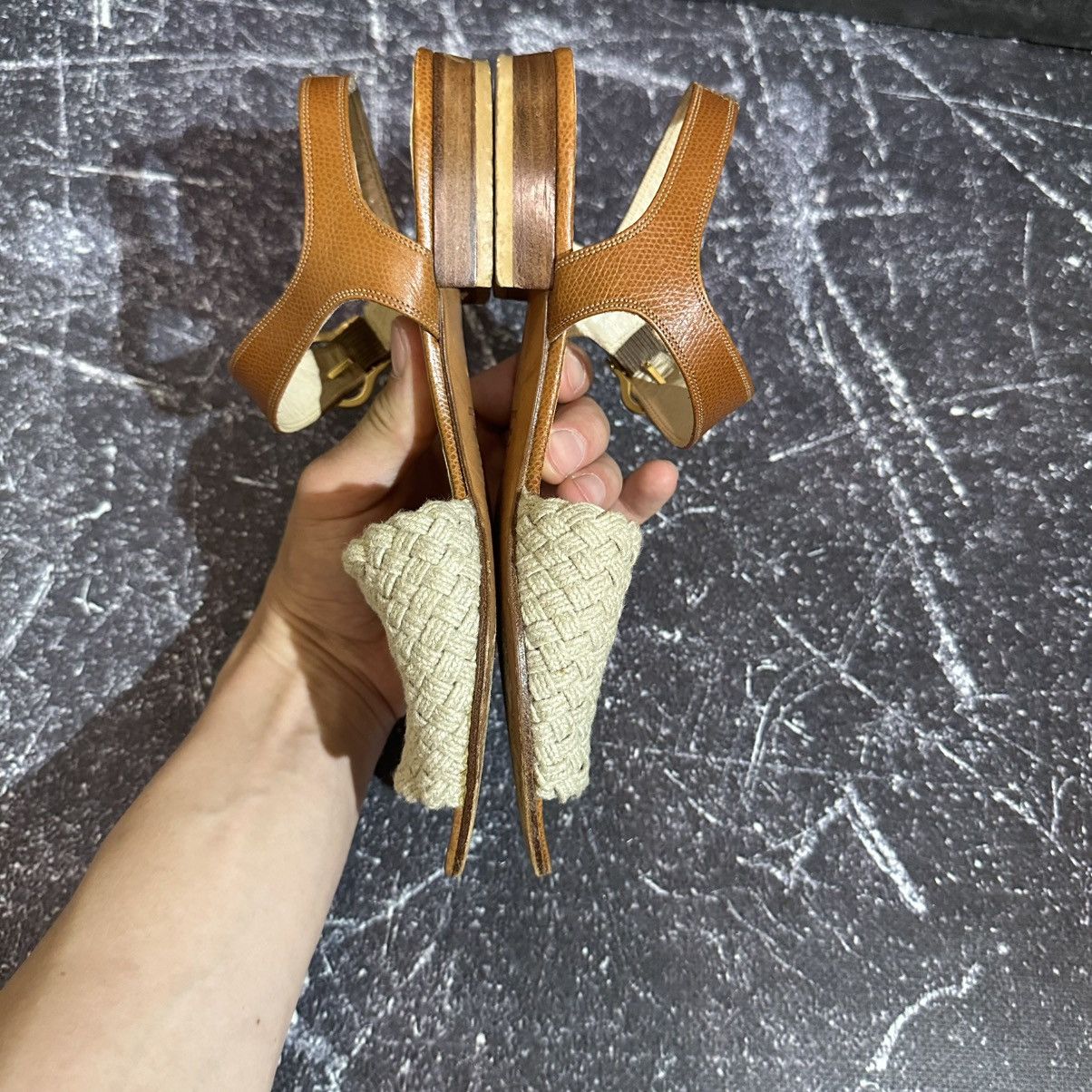 Salvatore Ferragamo Salvatore Ferragamo Women’s Leather Sandals Flats Size 6 Size US 6 / IT 36 - 12 Thumbnail