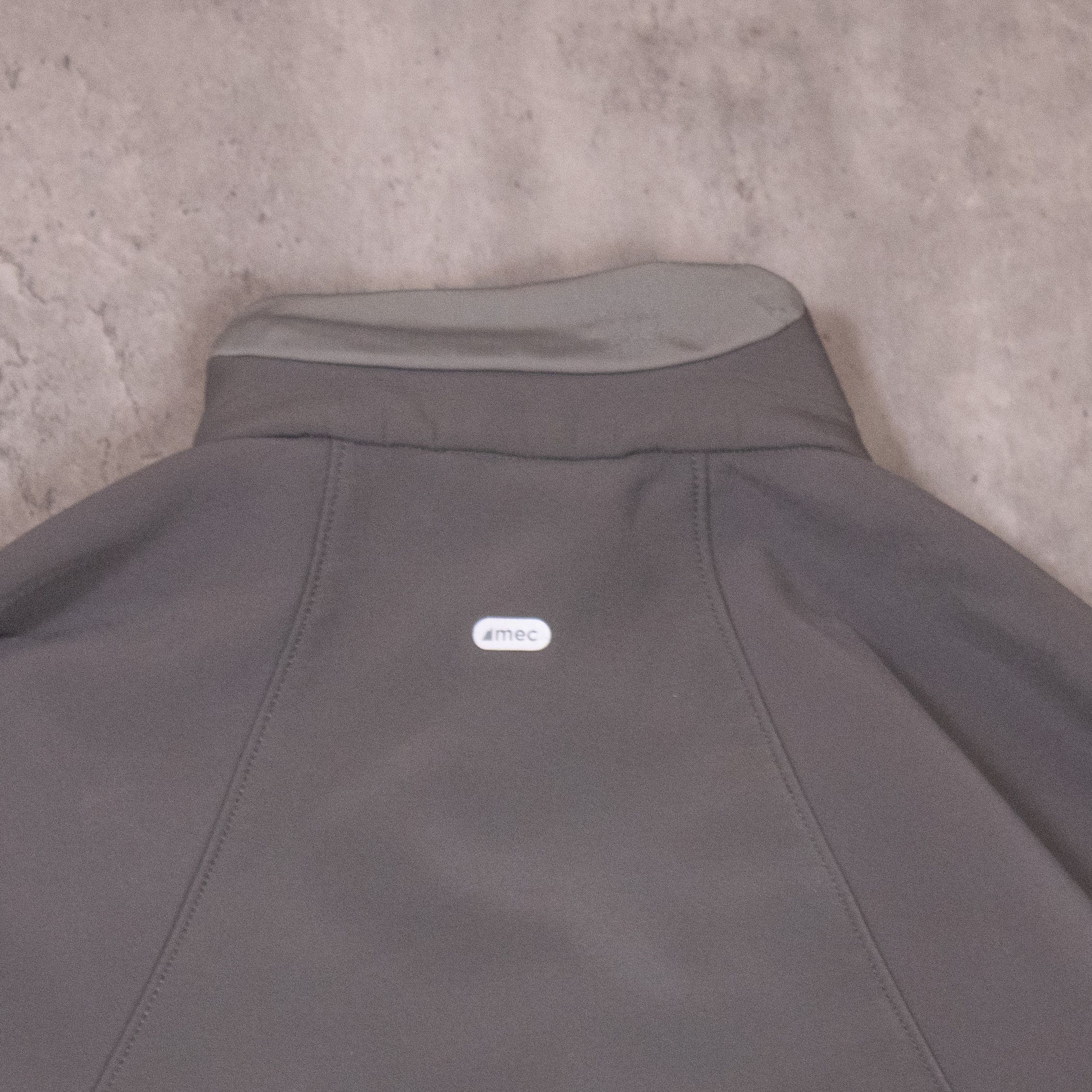 Mountain Equipment Company Y2K 2000's Mountain Equipment Co-op Grey Softshell Jacket Size US XL / EU 56 / 4 - 3 Thumbnail