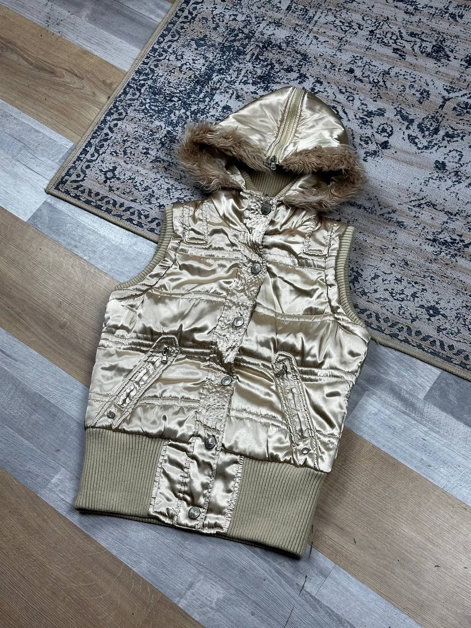 Japanese Brand Japanese Style Puffer Fur Vest Y2K Indie Sleaze Size M / US 6-8 / IT 42-44 - 2 Thumbnail