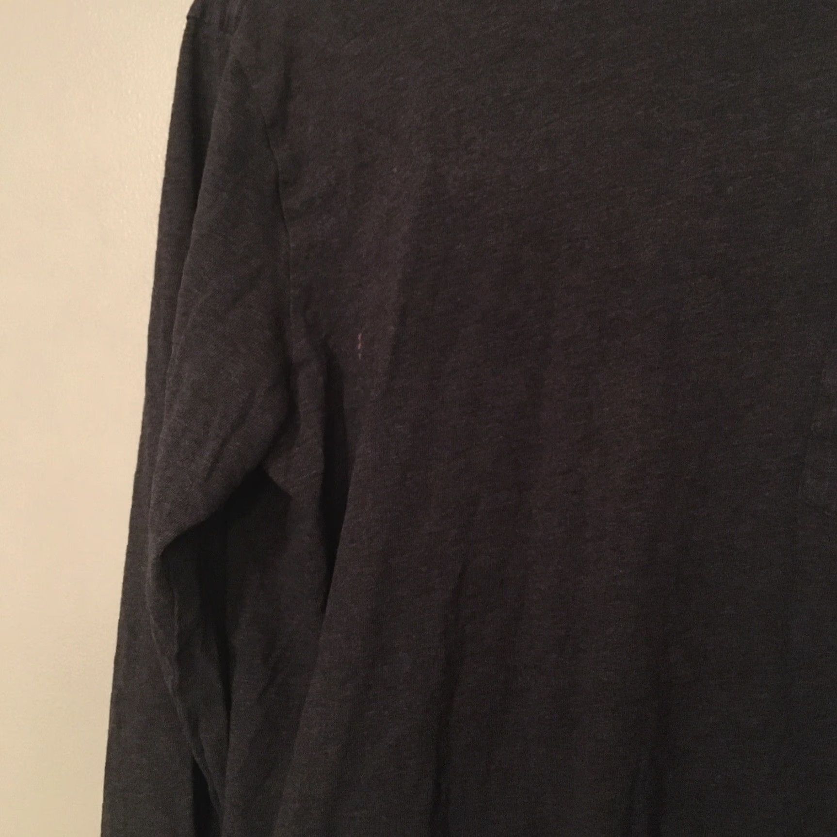 Vineyard Vines Vineyard Vines Shirt XS Men Gray Long Sleeve Logo Graphic Whale, Regular Fit, Crew Neck, Cotton Century Size US XS / EU 42 / 0 - 3 Thumbnail