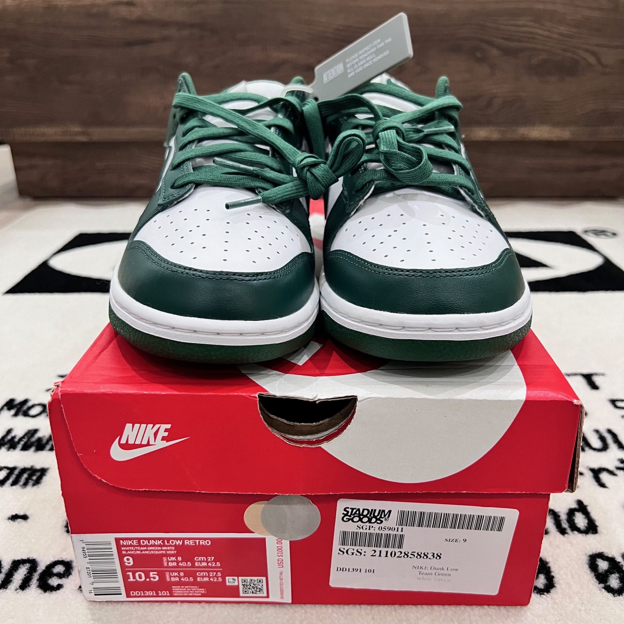 Nike Nike Dunk Low Retro White Green Michigan State - 9us Men Size US 9 / EU 42 - 2 Thumbnail
