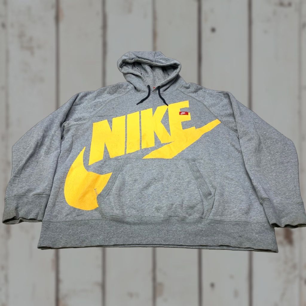 Nike VINTAGE Nike Hoodie Mens 2XL Nike Swoosh Yellow Lettering Red Tag Grey Cotton Fleece Pullover Hooded with Pockets Size US XXL / EU 58 / 5 - 1 Thumbnail