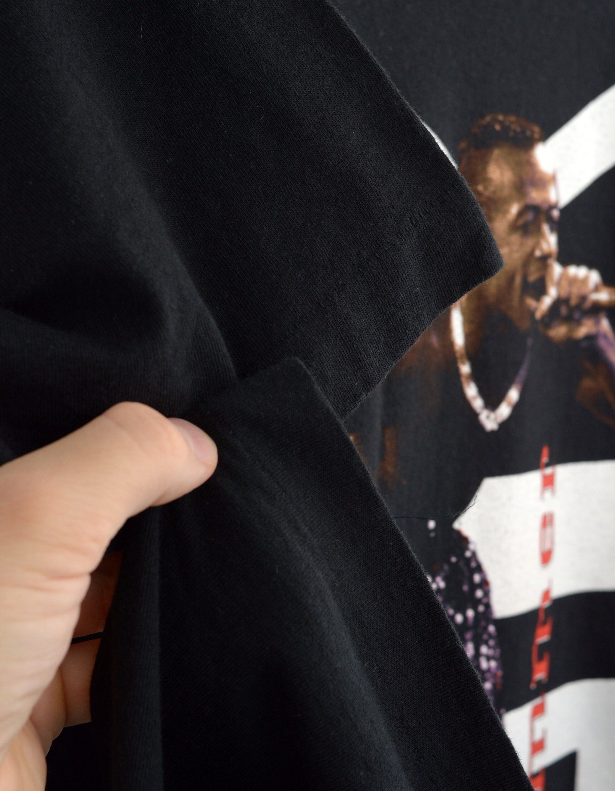 Rap Tees Vintage 1991 MC Hammer "Here Comes The Hammer!" shirt Size US L / EU 52-54 / 3 - 6 Thumbnail