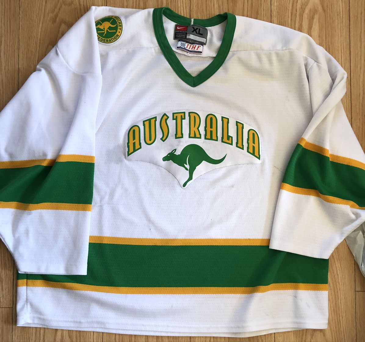 image of Classics Australia x Nhl Nike Australia, Hockey Team Jersey Extra Large XL in White, Men's