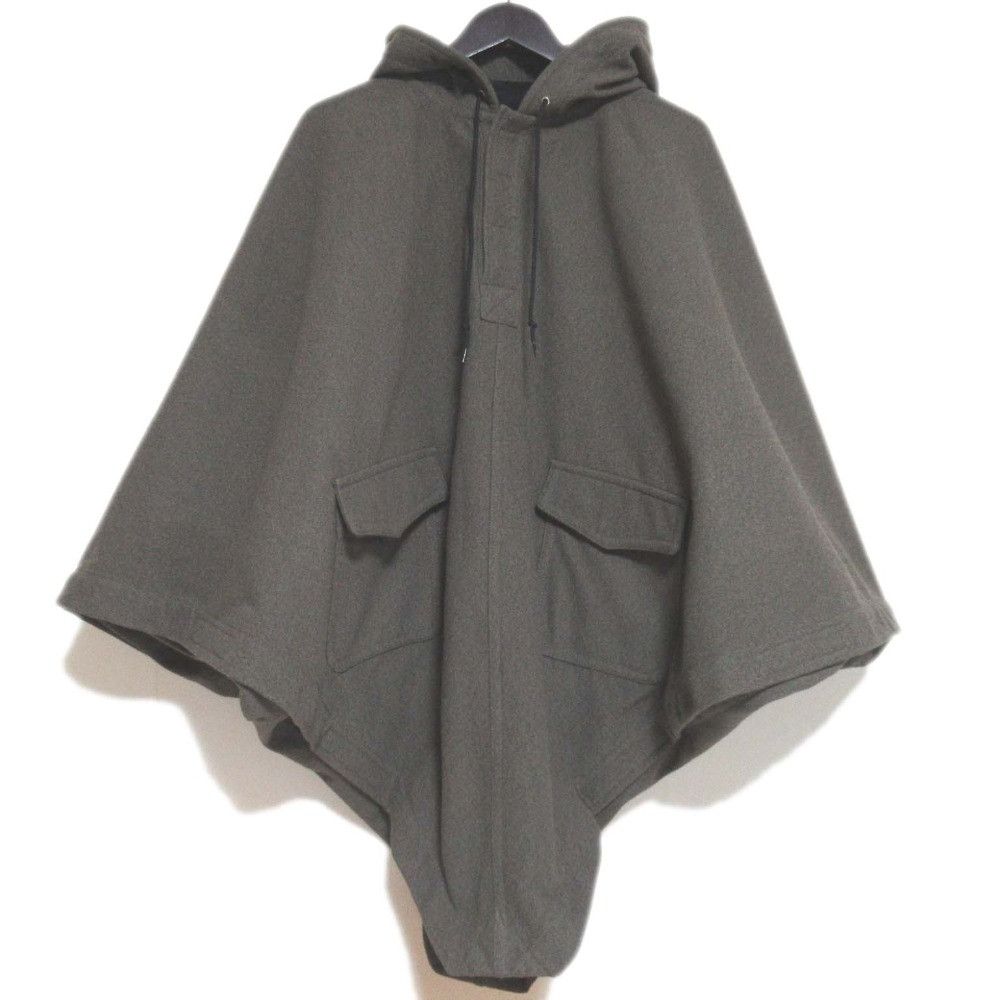 専用COMME des GARCONS nylon poncho COMME des GARÇONS' new CDG line opens two new flagship stores in