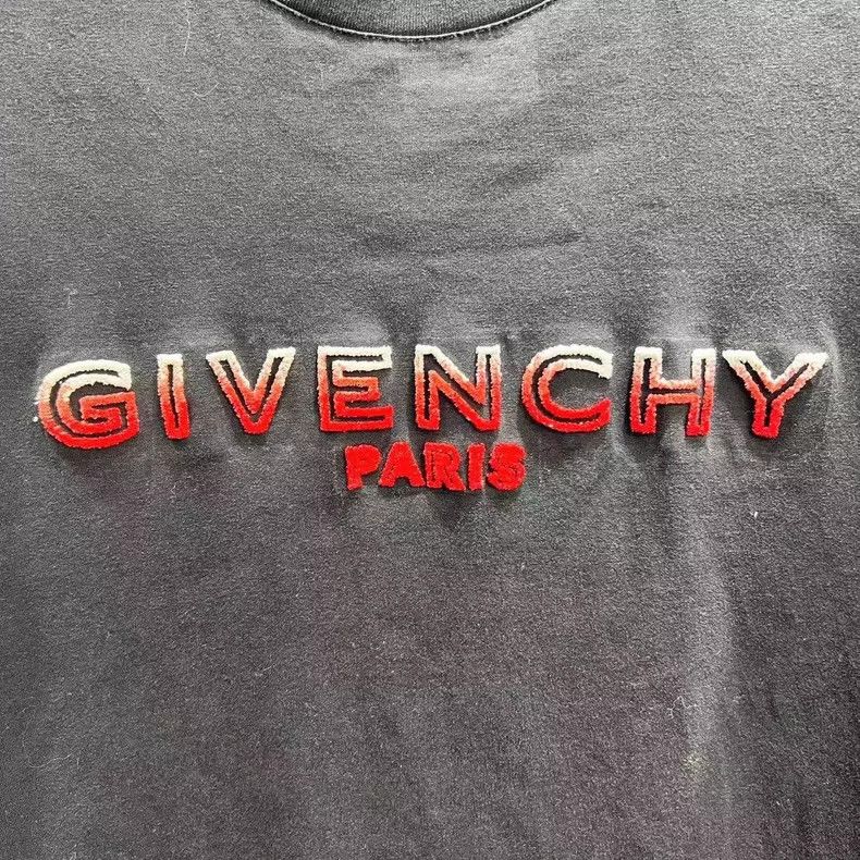 Givenchy Givenchy Letter print embroidered logo short-sleeve Size US M / EU 48-50 / 2 - 3 Thumbnail