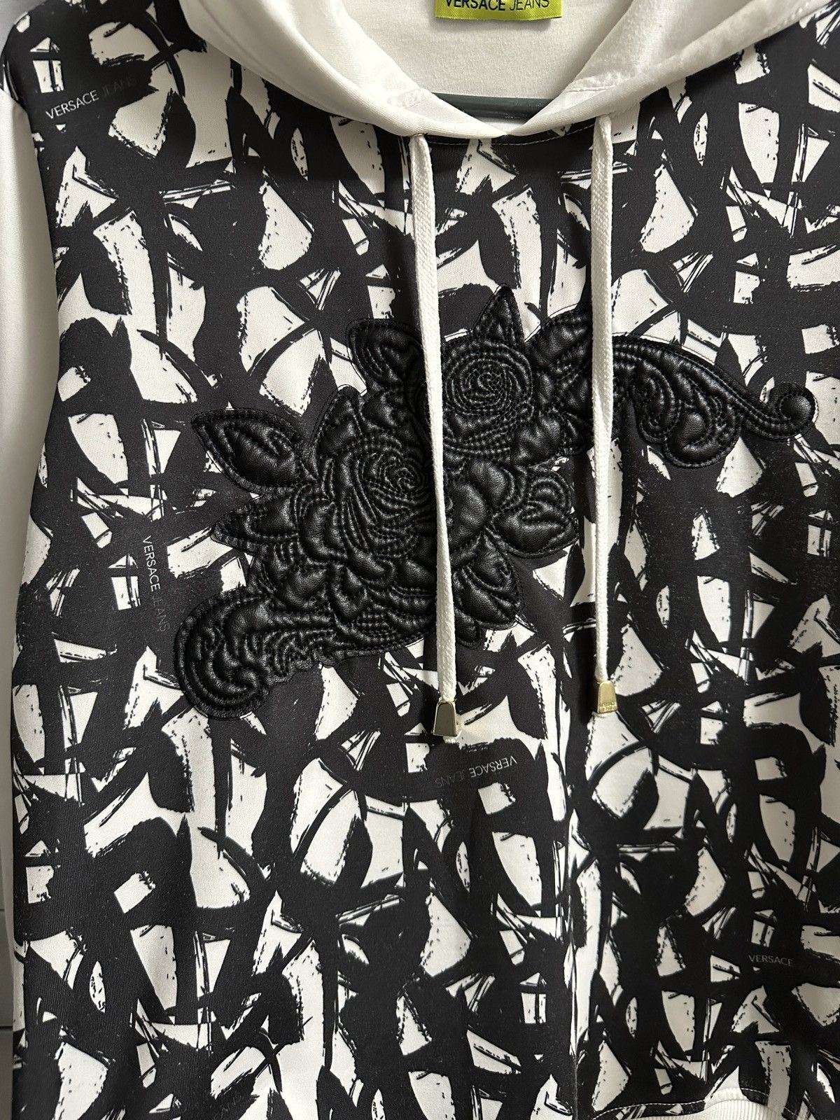 Versace Jeans Couture Rare Luxury Abstract Hoodie Versace Jeans Monogram Size US XS / EU 42 / 0 - 3 Thumbnail