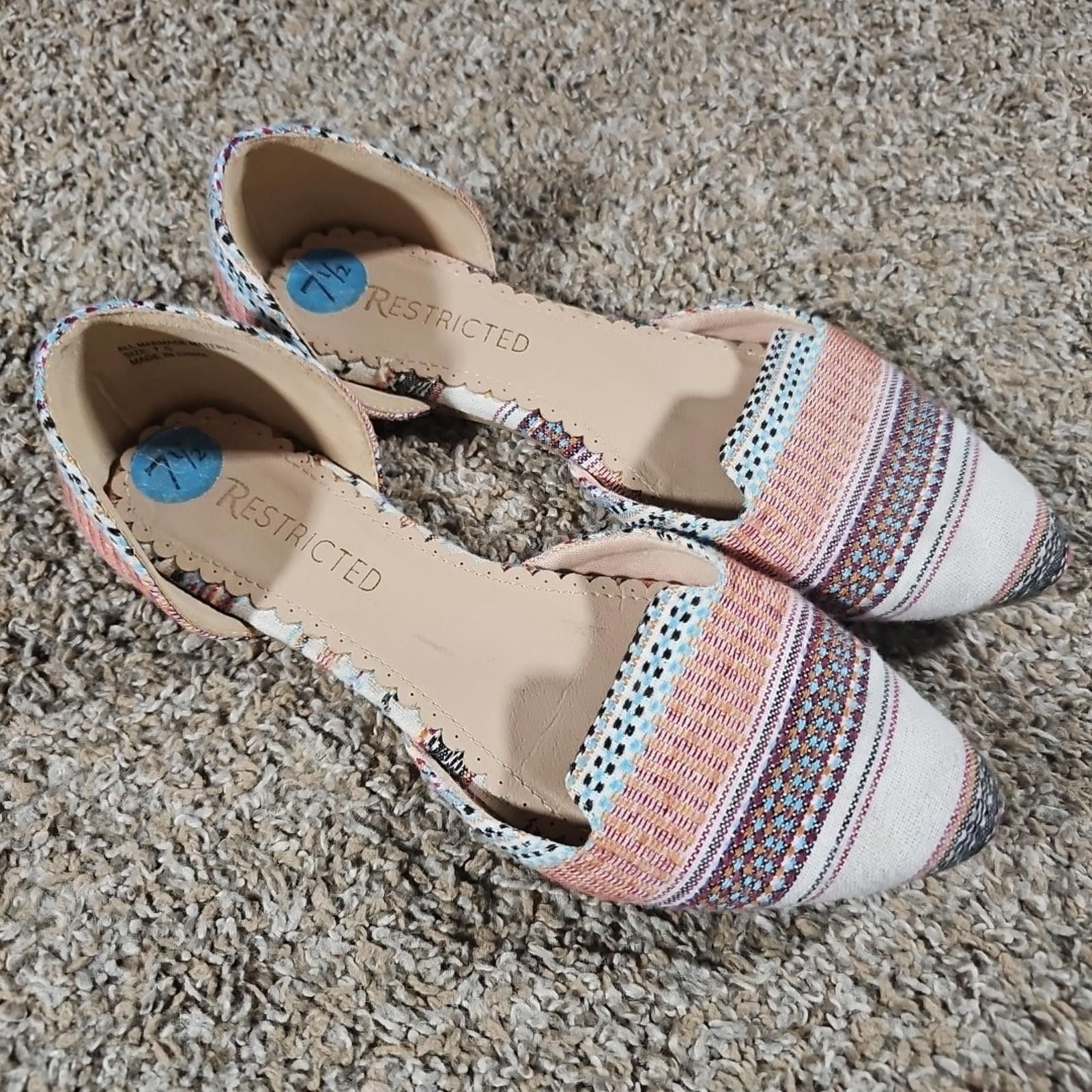 Restricted Restricted Womens Ballet Flats 7.5 Boho Casual Travel Shoes Size US 7.5 / IT 37.5 - 1 Thumbnail