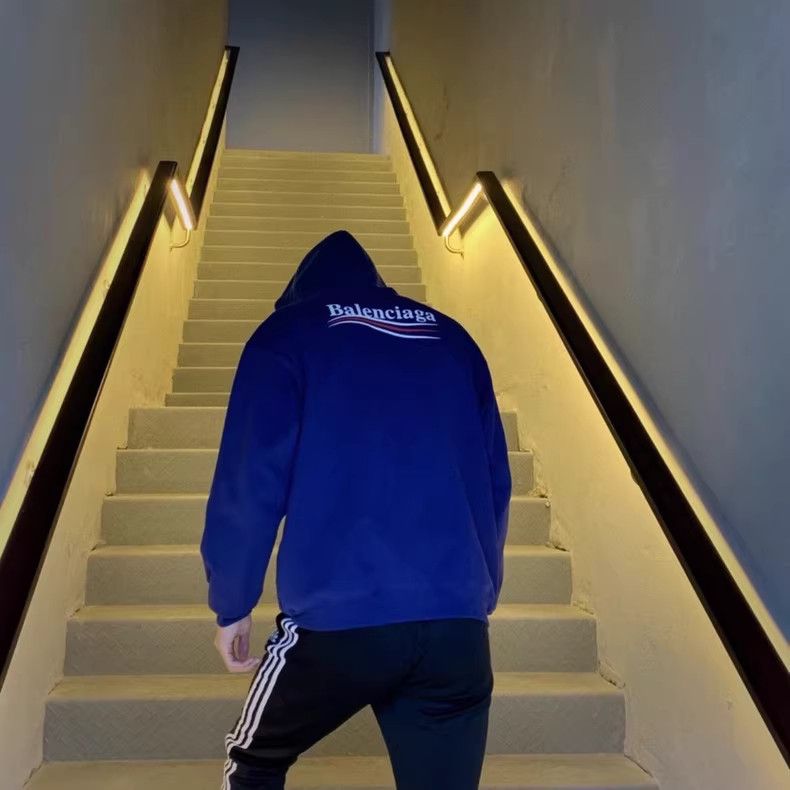 Balenciaga Balenciaga hoodie Size US S / EU 44-46 / 1 - 7 Thumbnail