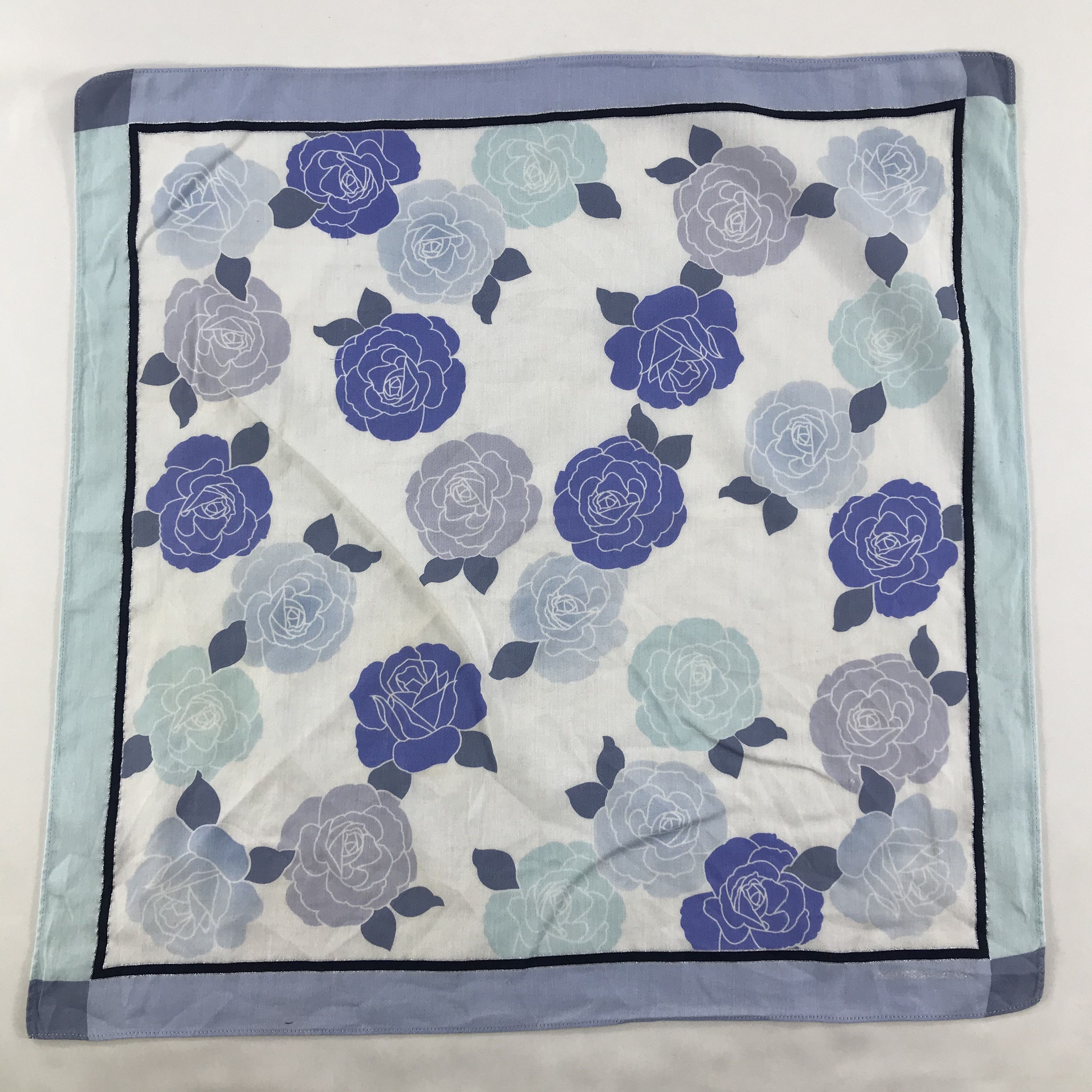Pierre Balmain Pierre Balmain Bandana / Handkerchief / Neckerchief - S1752 Size ONE SIZE - 1 Thumbnail