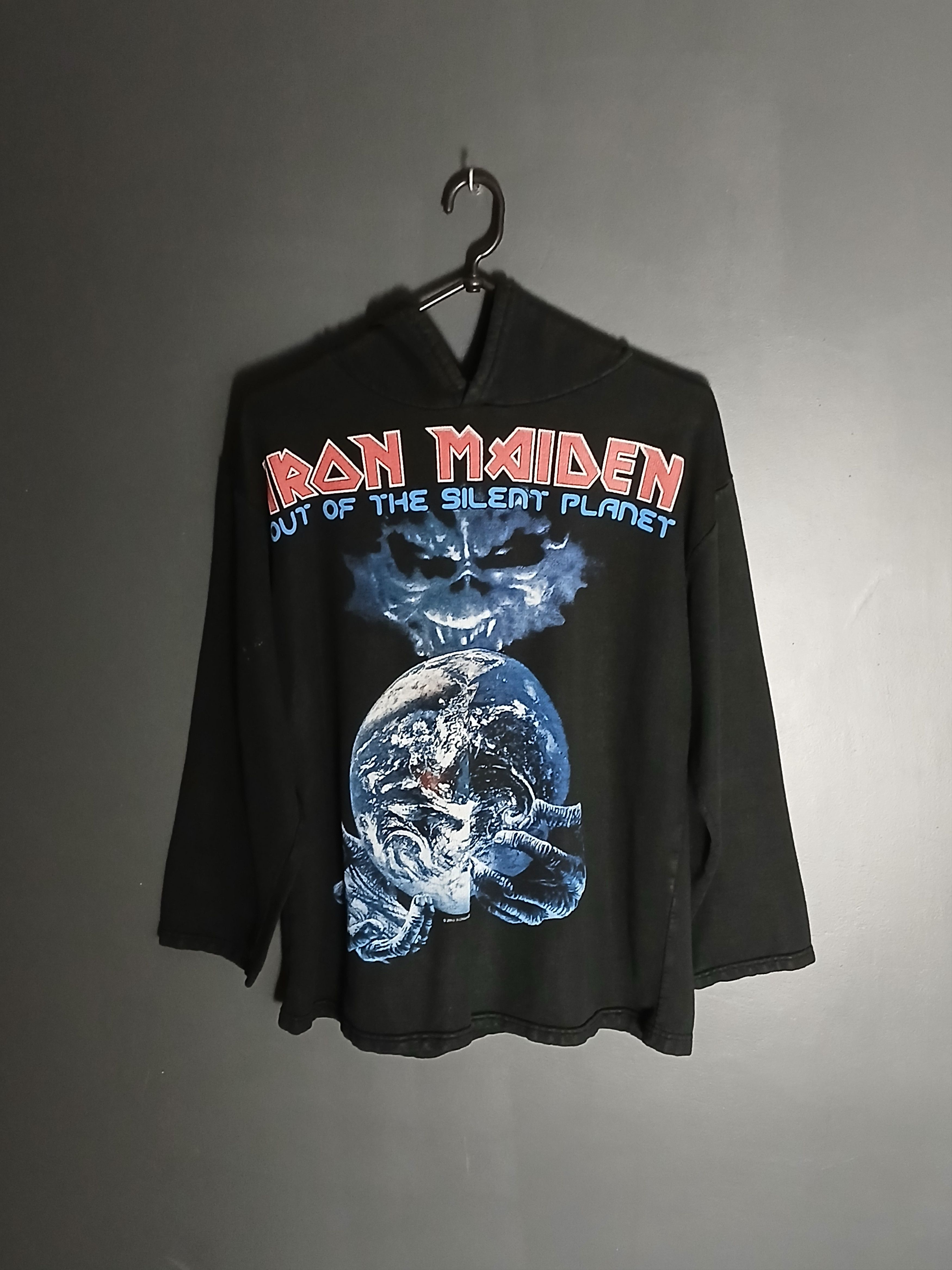 Band Tees × Iron Maiden × Vintage Vintage 2000 Iron Maiden Out Of The Silent Planet Hoodie Size US M / EU 48-50 / 2 - 1 Thumbnail