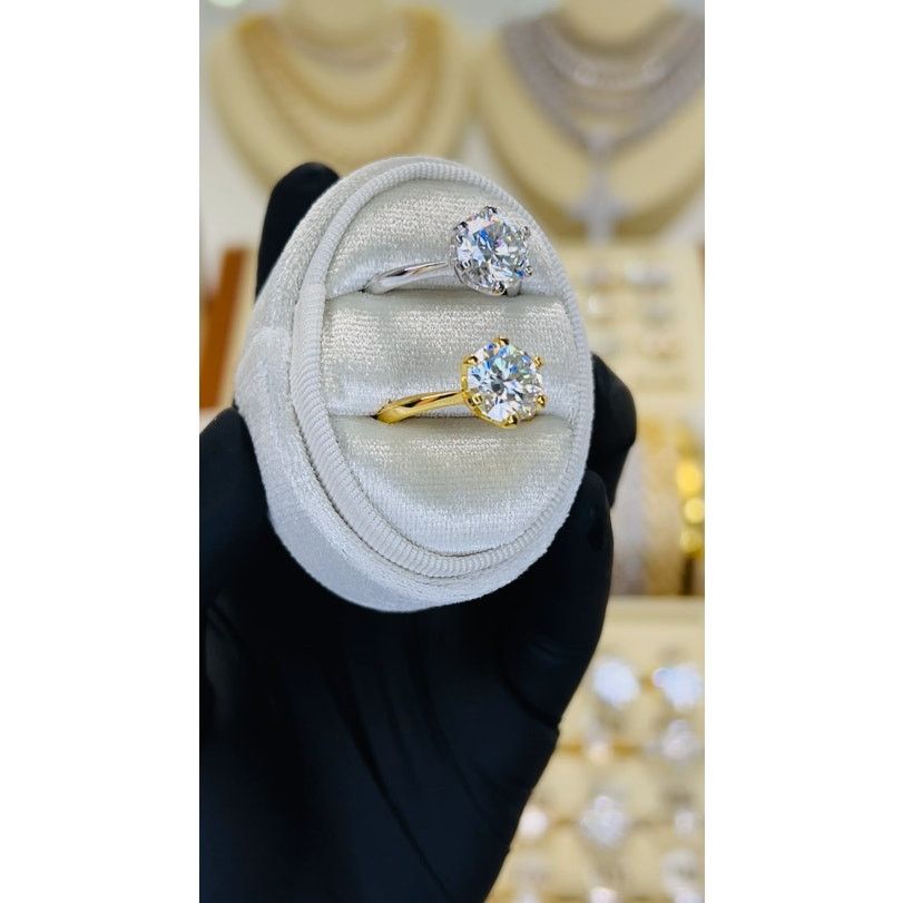 Other 2ct Moissanite Solitaire Engagement Ring Size ONE SIZE - 3 Thumbnail