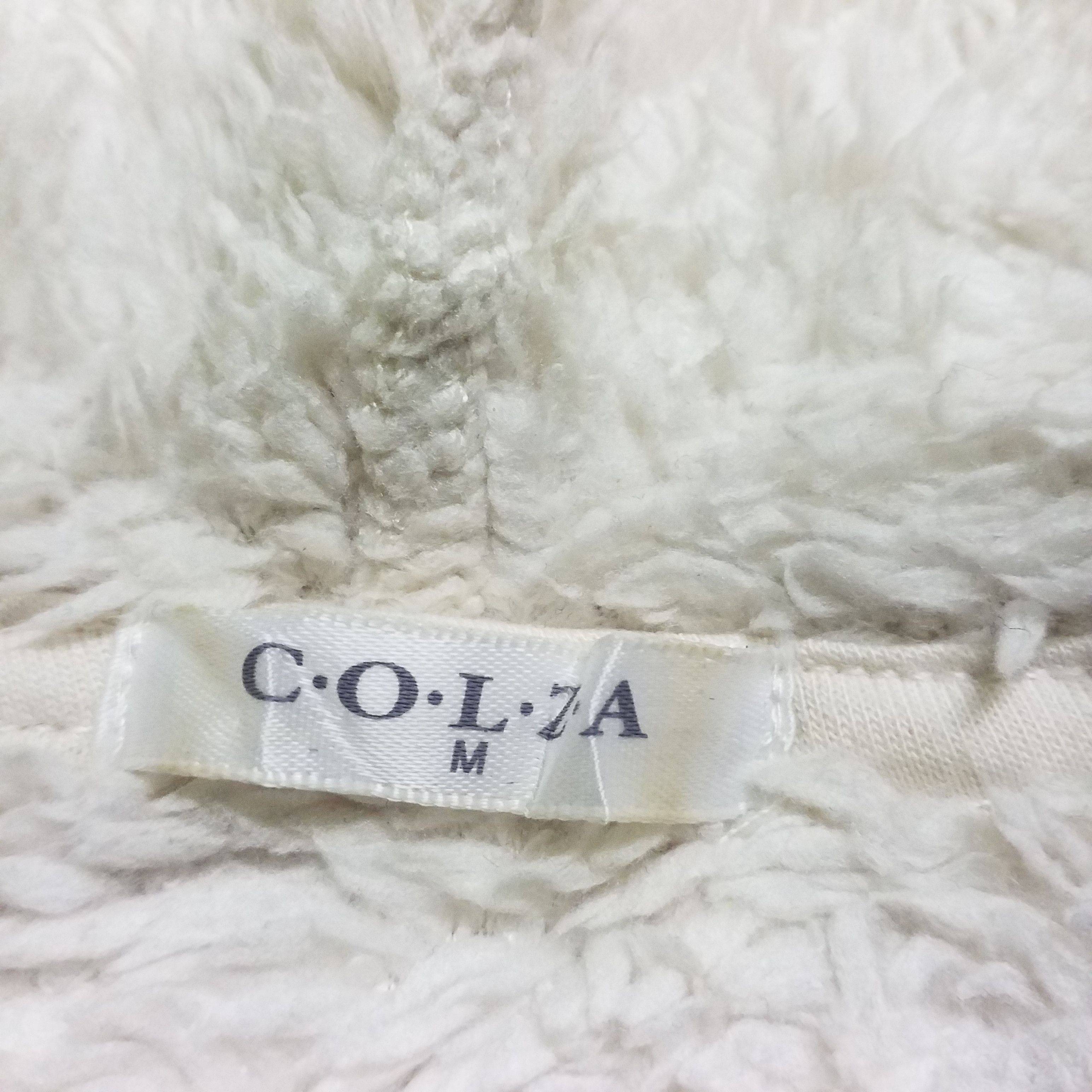 Japanese Brand THICK FUR POLYSTER BY COLZA PIT 23 Size M / US 6-8 / IT 42-44 - 2 Thumbnail