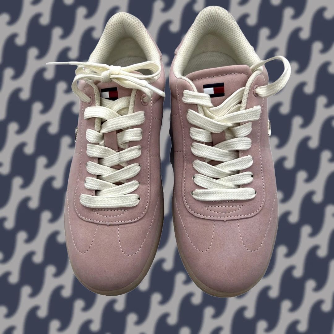 Tommy Hilfiger VINTAGE Tommy Hilfiger Platform Sneakers Women’s 6.5 Blush Pink Lace Up Casual Low Top Size M / US 6-8 / IT 42-44 - 1 Thumbnail