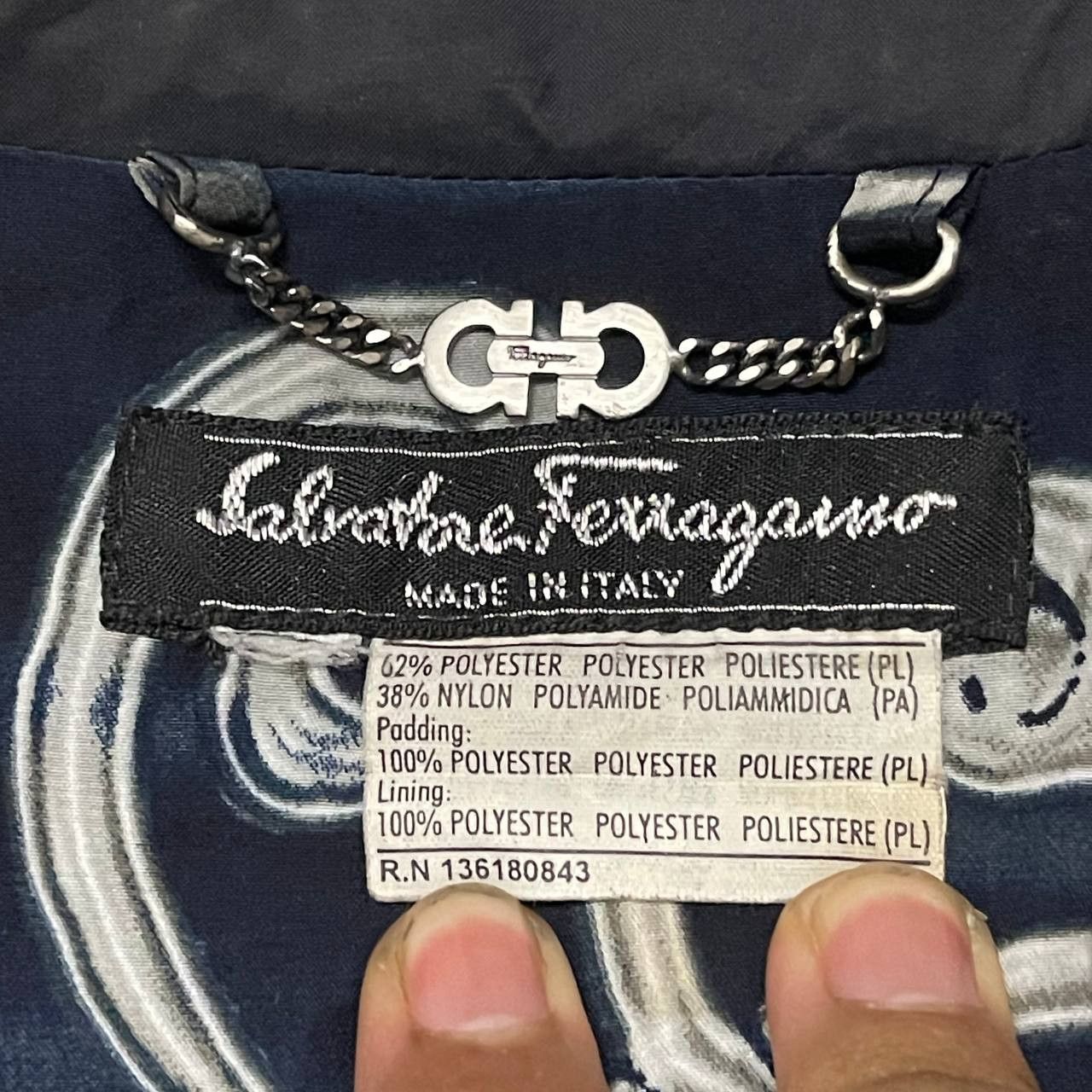 Salvatore Ferragamo Vintage Salvatore Ferragamo Quilted Jacket Made in Italy Size US M / EU 48-50 / 2 - 8 Thumbnail