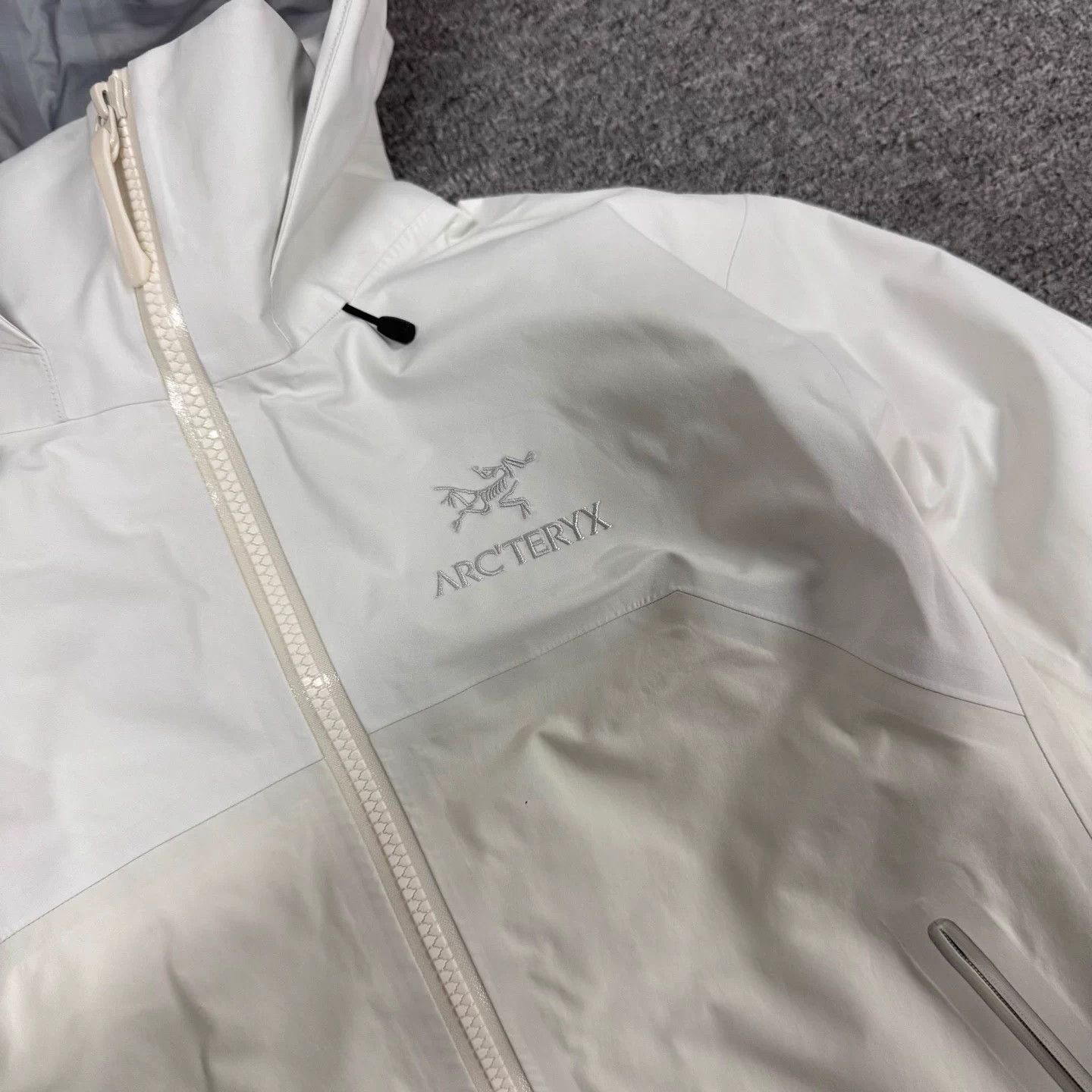 Arc'teryx Arcteryx Beta AR Hard Shell S Jacket Mint Outdoor Size US S / EU 44-46 / 1 - 4 Thumbnail