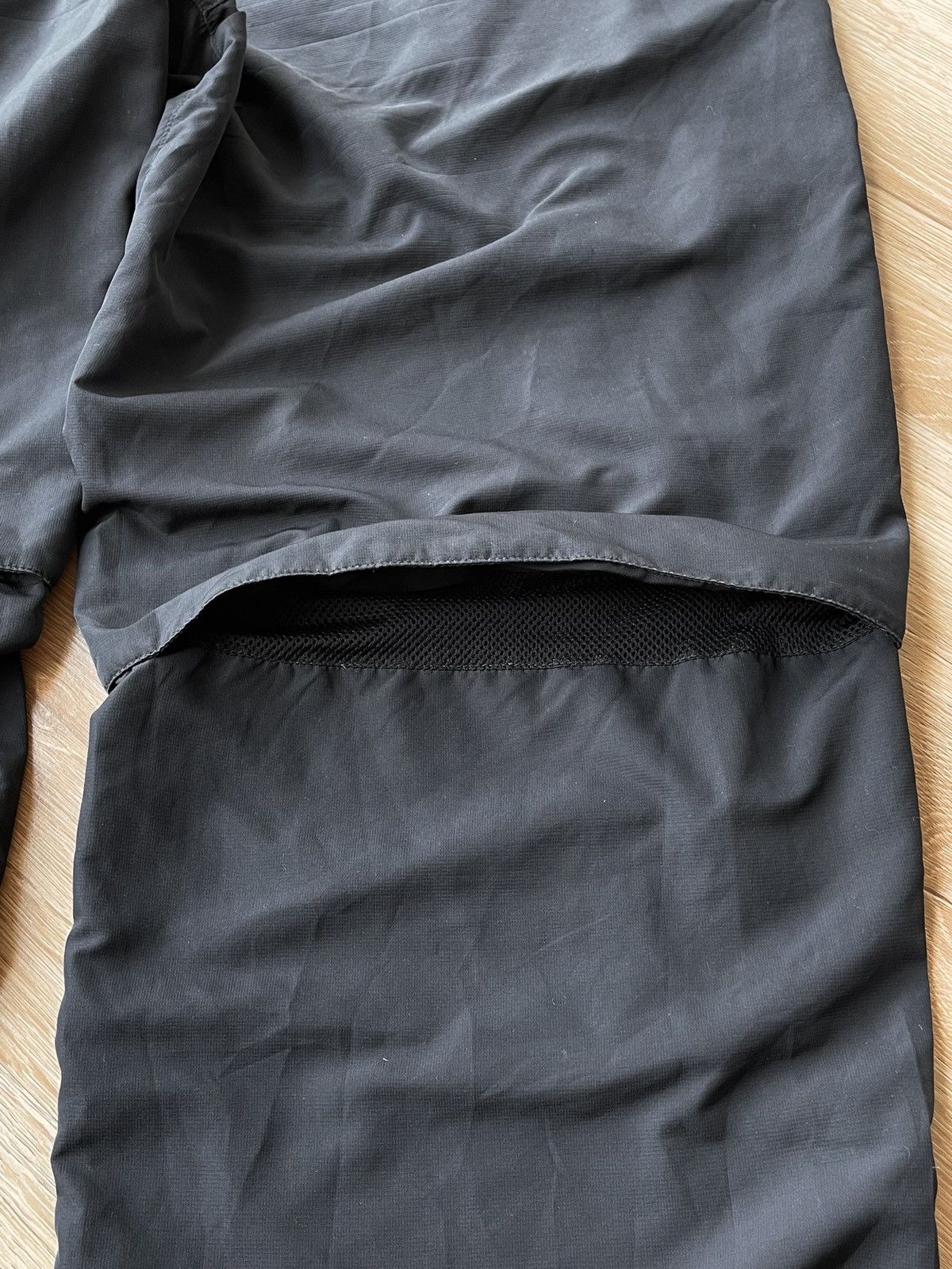 Nike Vintage Nike Swoosh Baggy Parachute Track Pants Size L Size US 34 / EU 50 - 20 Thumbnail