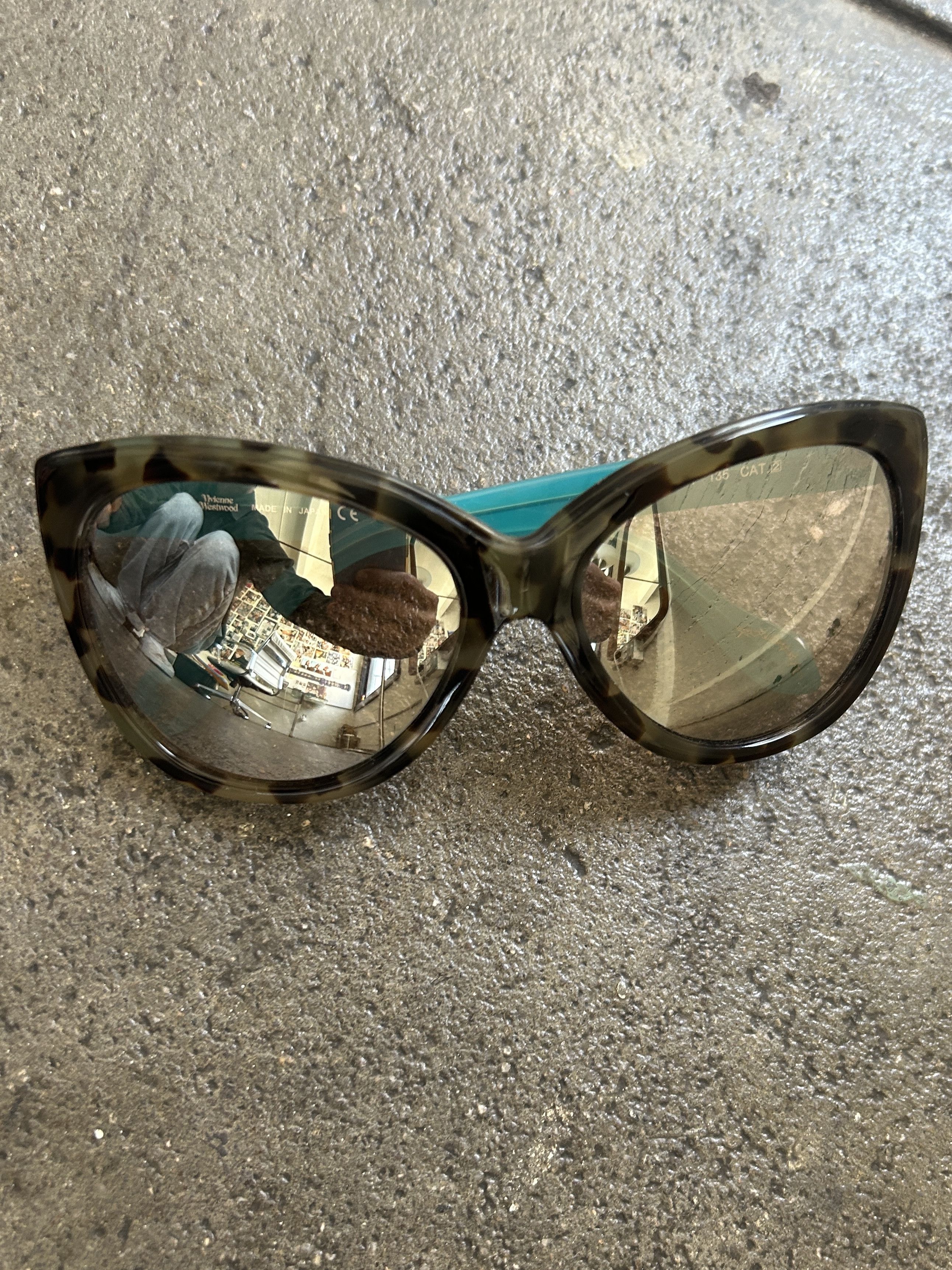 Vivienne Westwood Cat Eye Anglomania Teal and Tortoise Sunglasses Size ONE SIZE - 3 Thumbnail