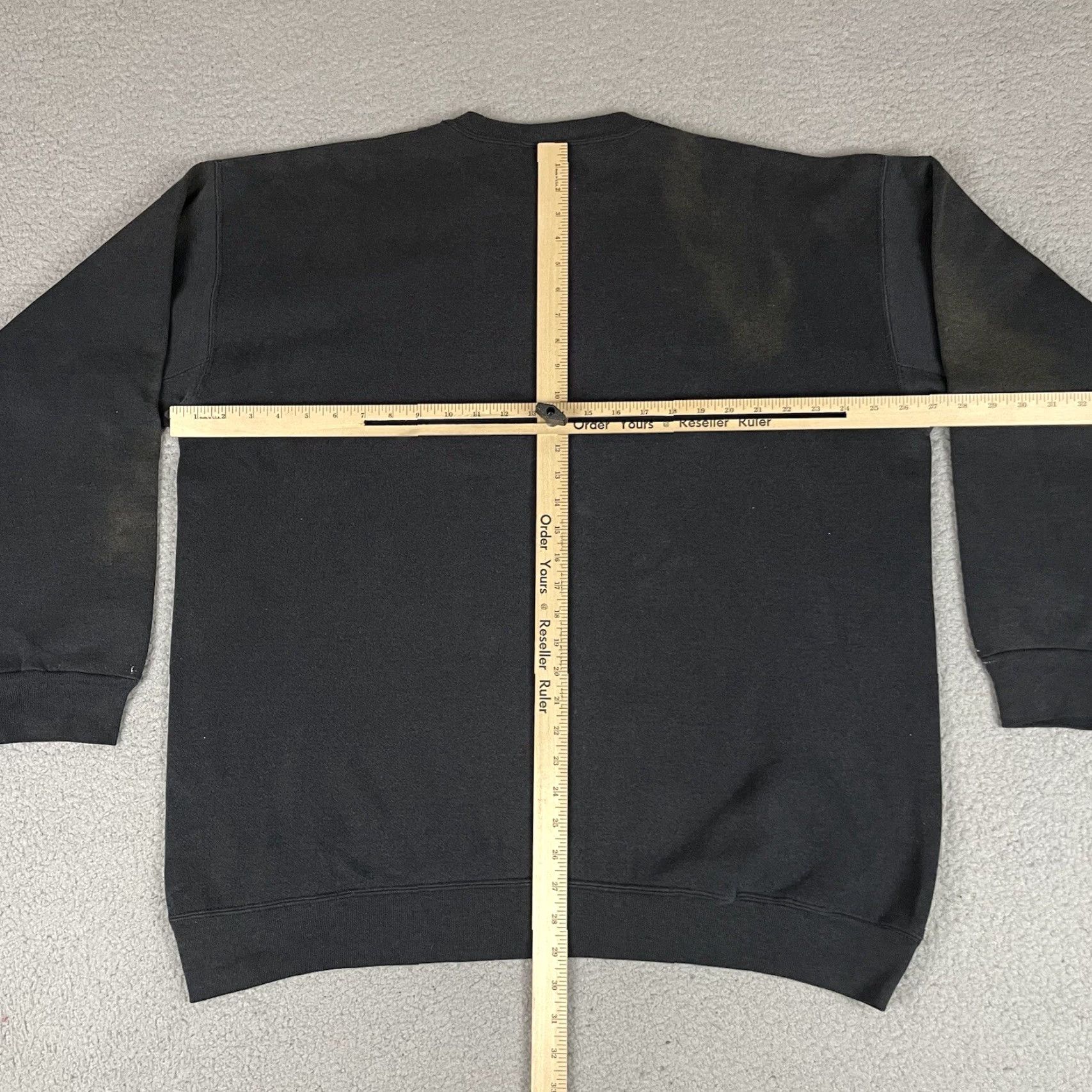 Vintage VINTAGE Discus Athletic Sweatshirt Mens 2XL Black Crew Neck Long Sleeve Pullover Fleece Distressed Logo 90s Size US XXL / EU 58 / 5 - 7 Thumbnail